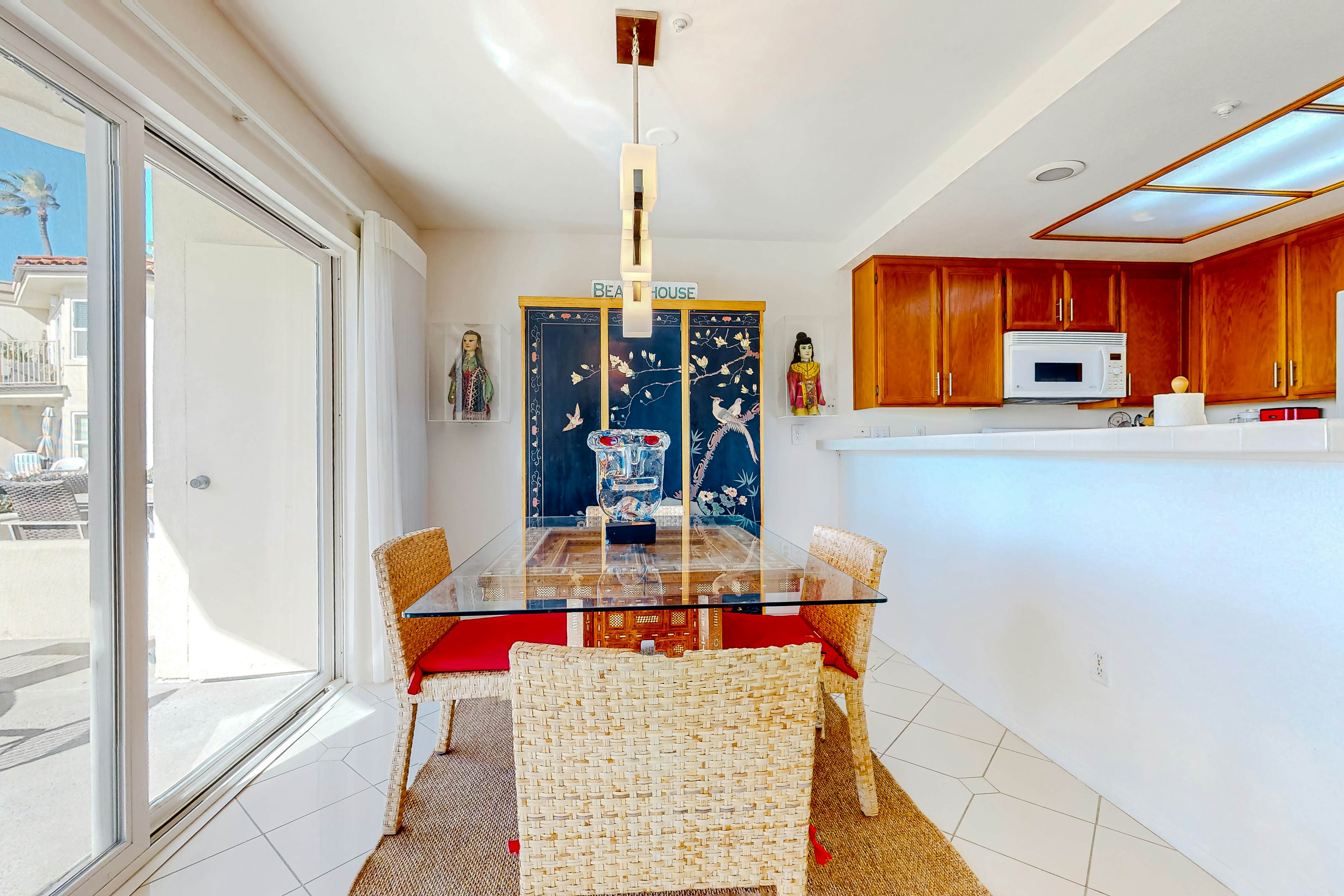 Beachfront Condo at the Sea