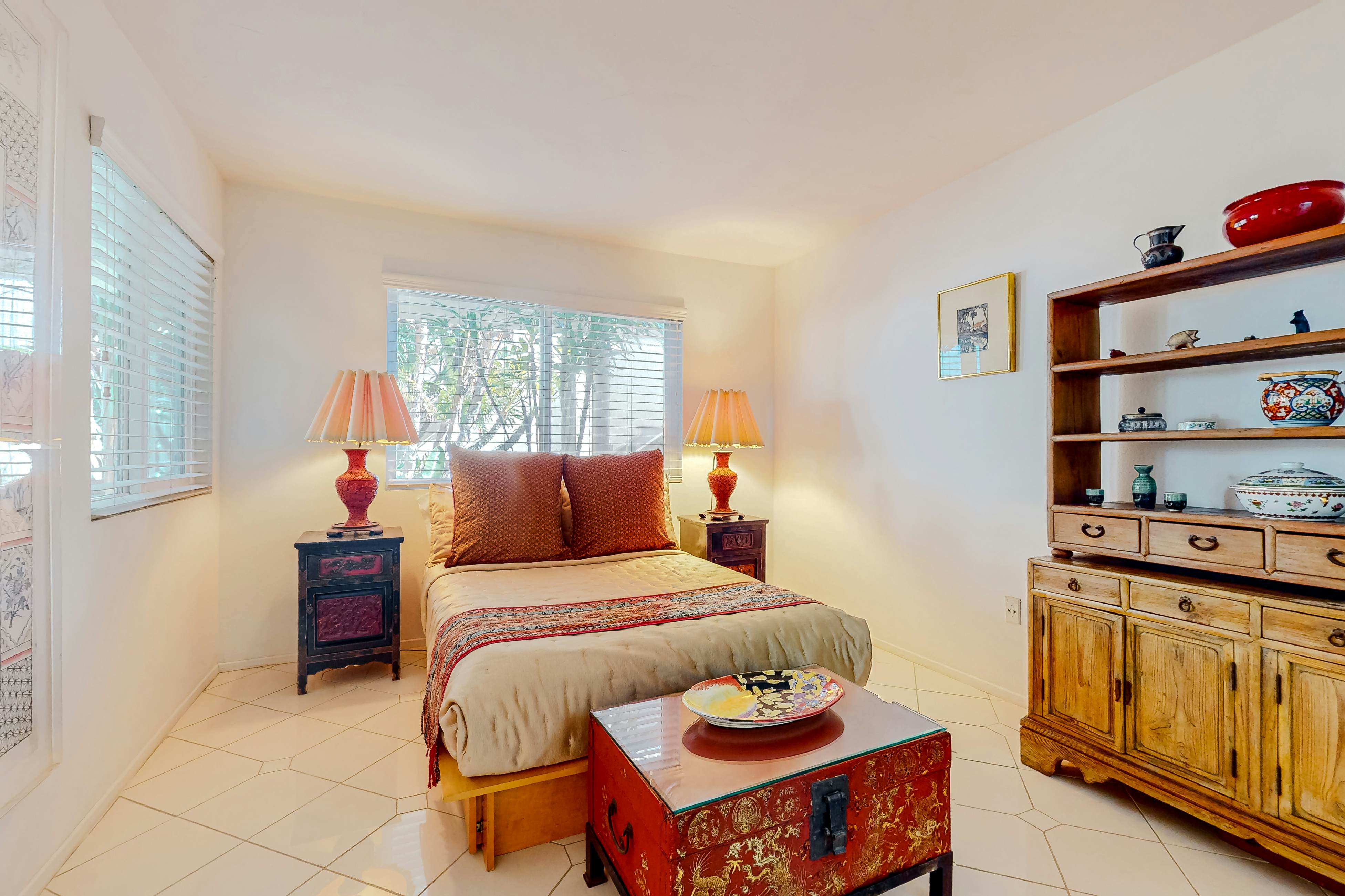 Beachfront Condo at the Sea