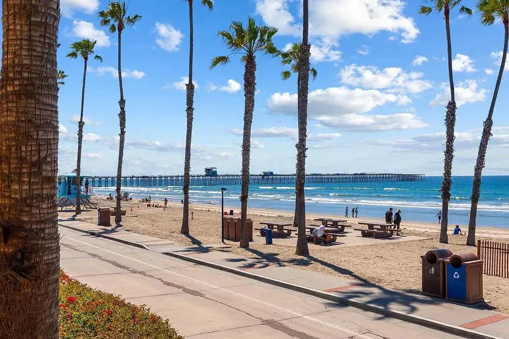 Beachfront Condo at the Sea