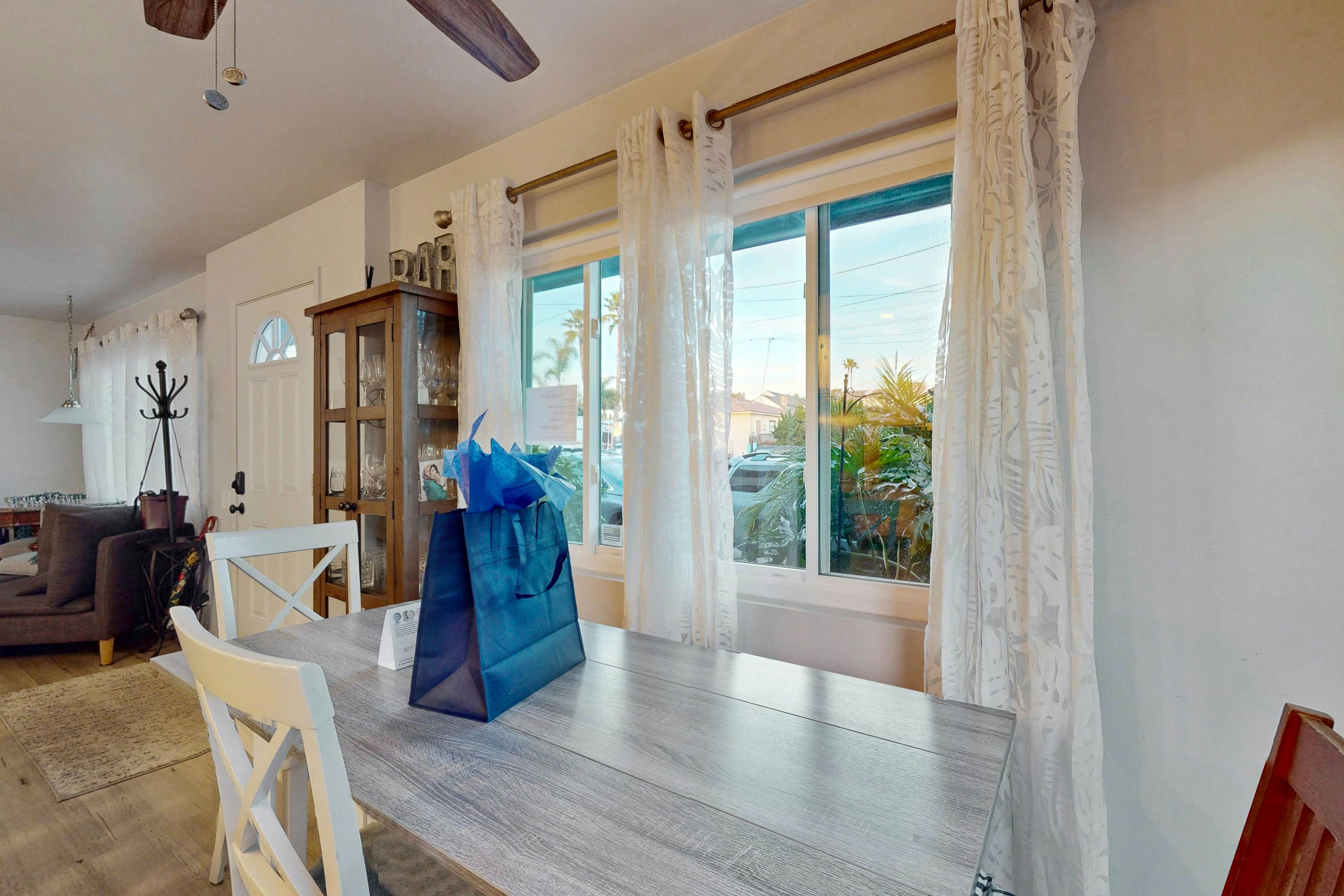 Pacific Beach Cottage