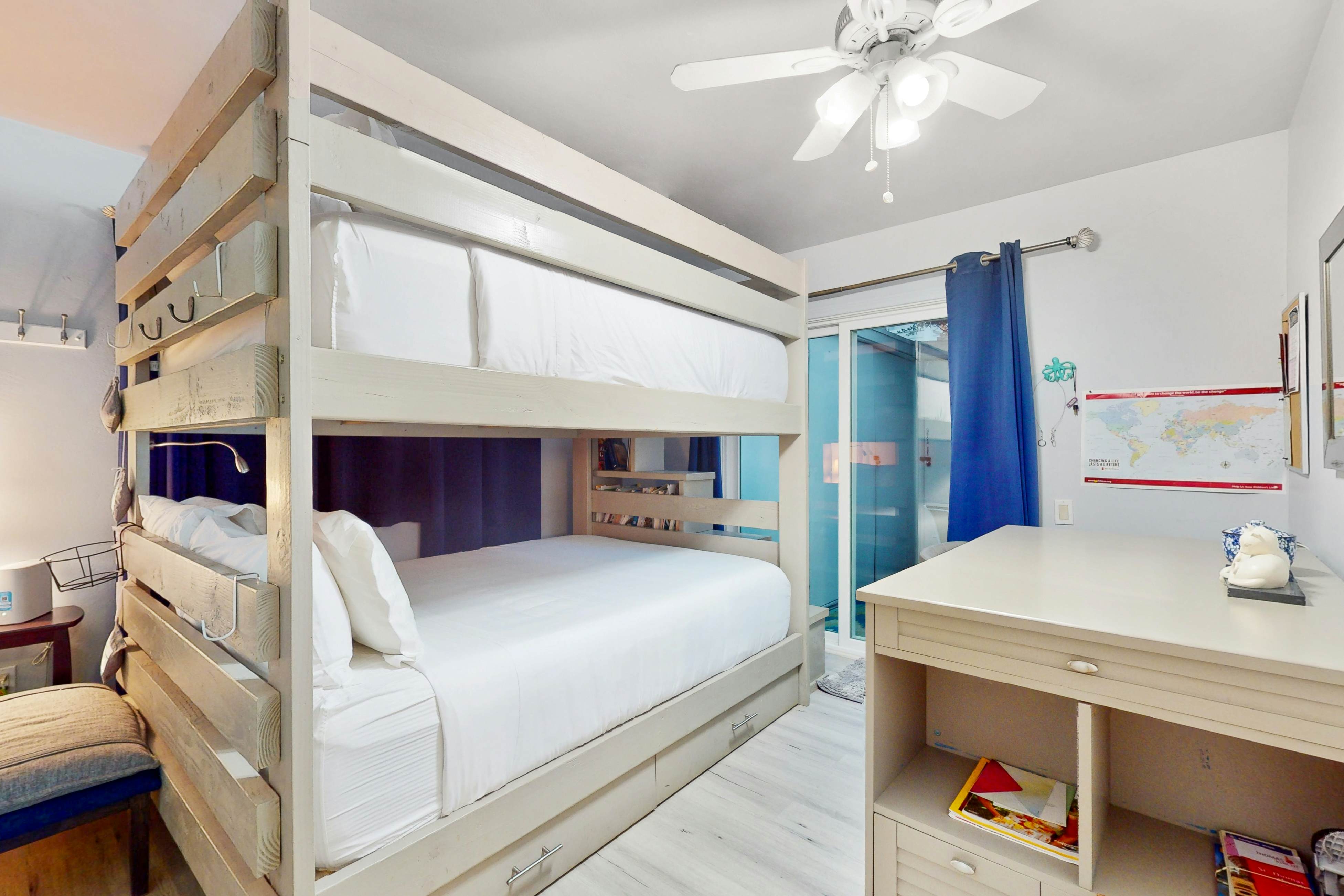 Pacific Beach Cottage