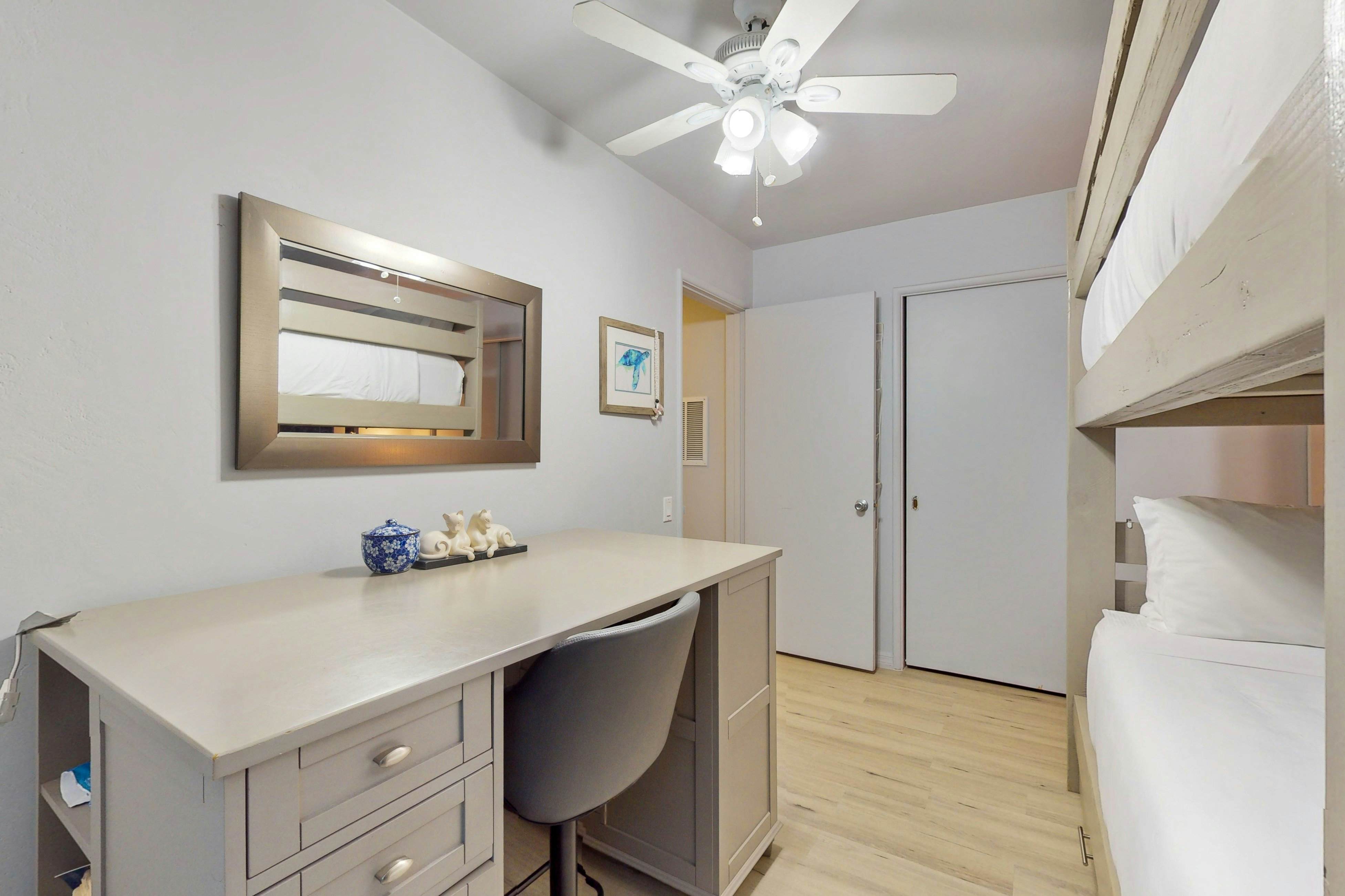 Pacific Beach Cottage