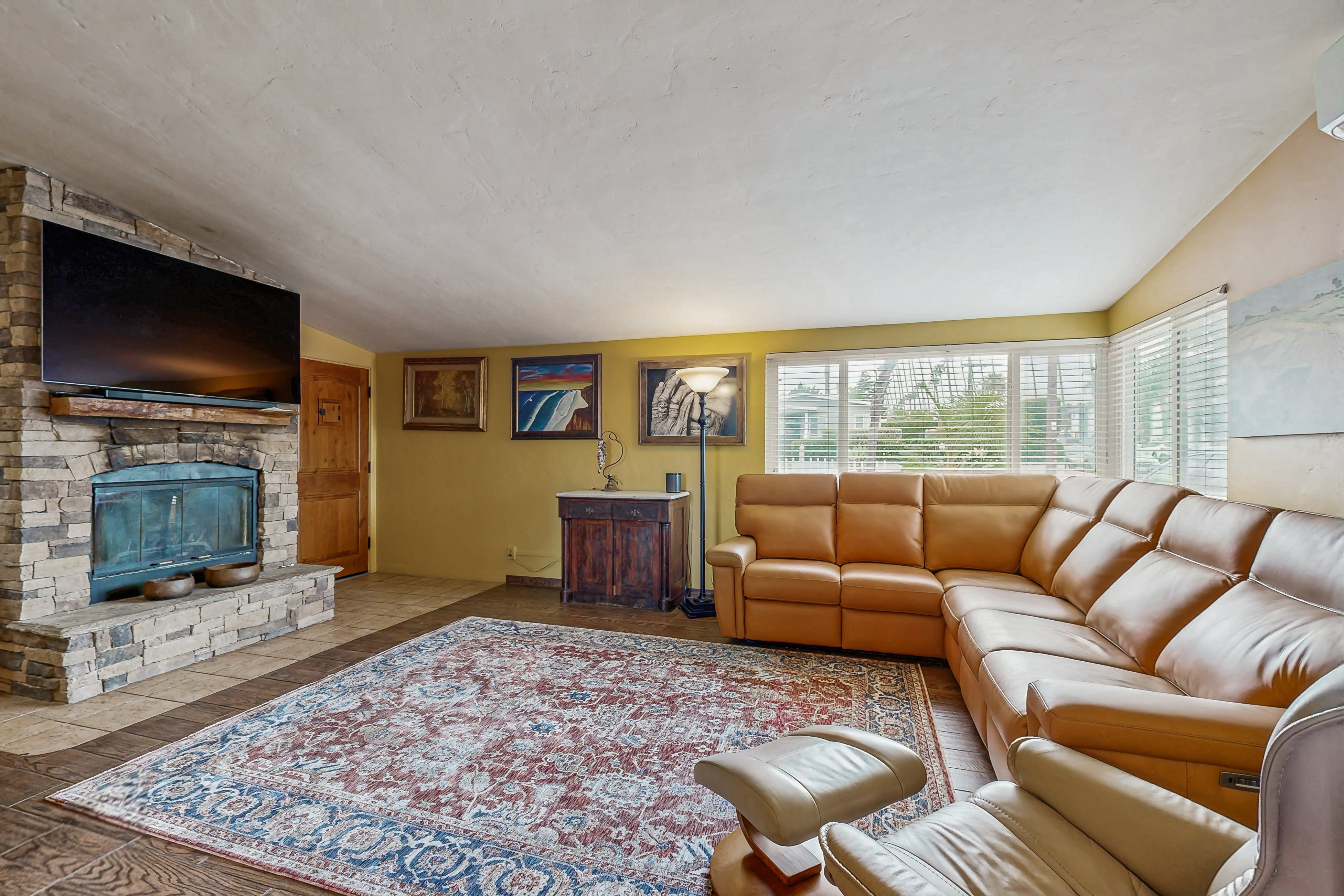 Seabreeze Bungalow 2BR