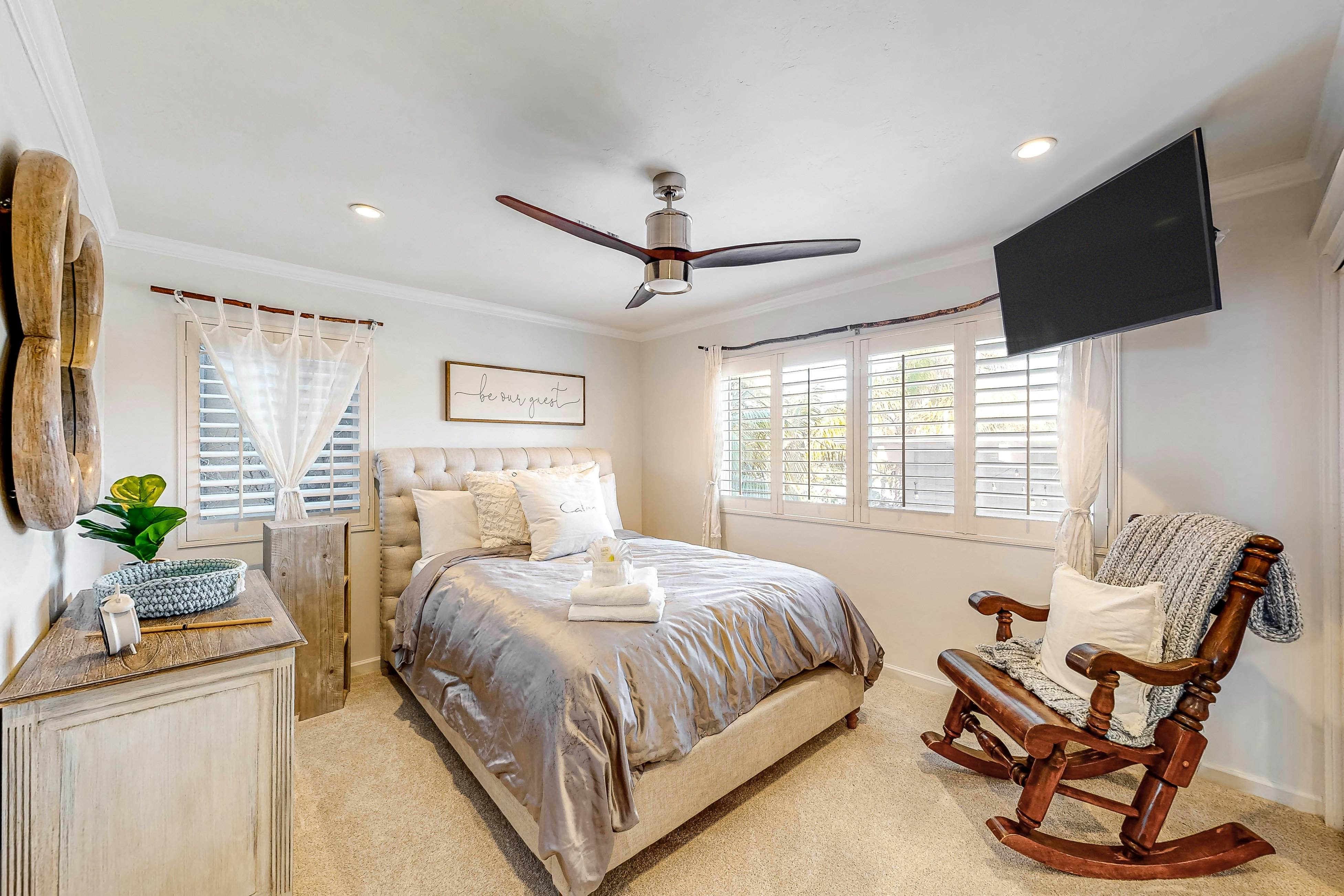 Pacific Ocean Paradise