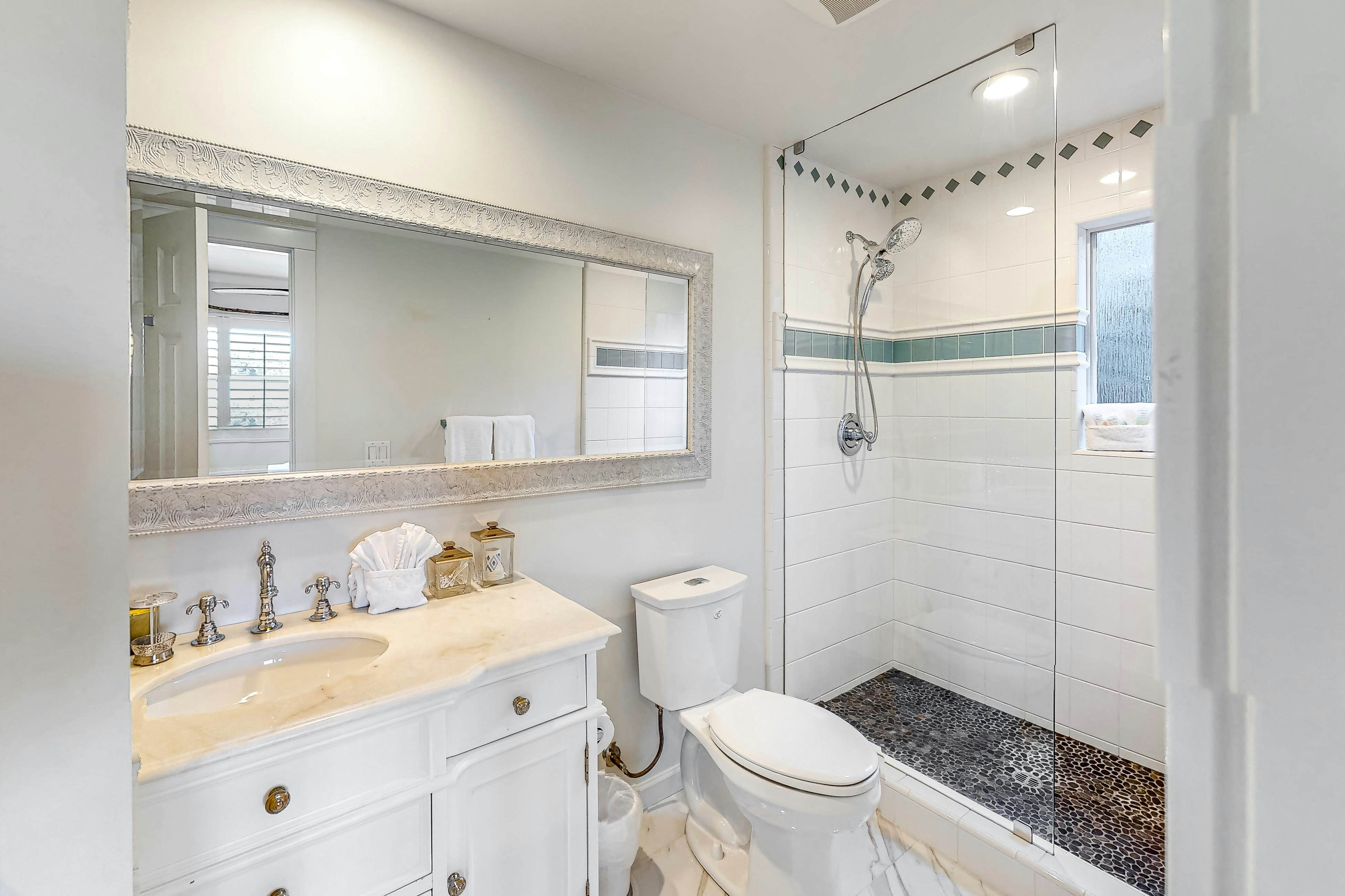 Pacific Ocean Paradise