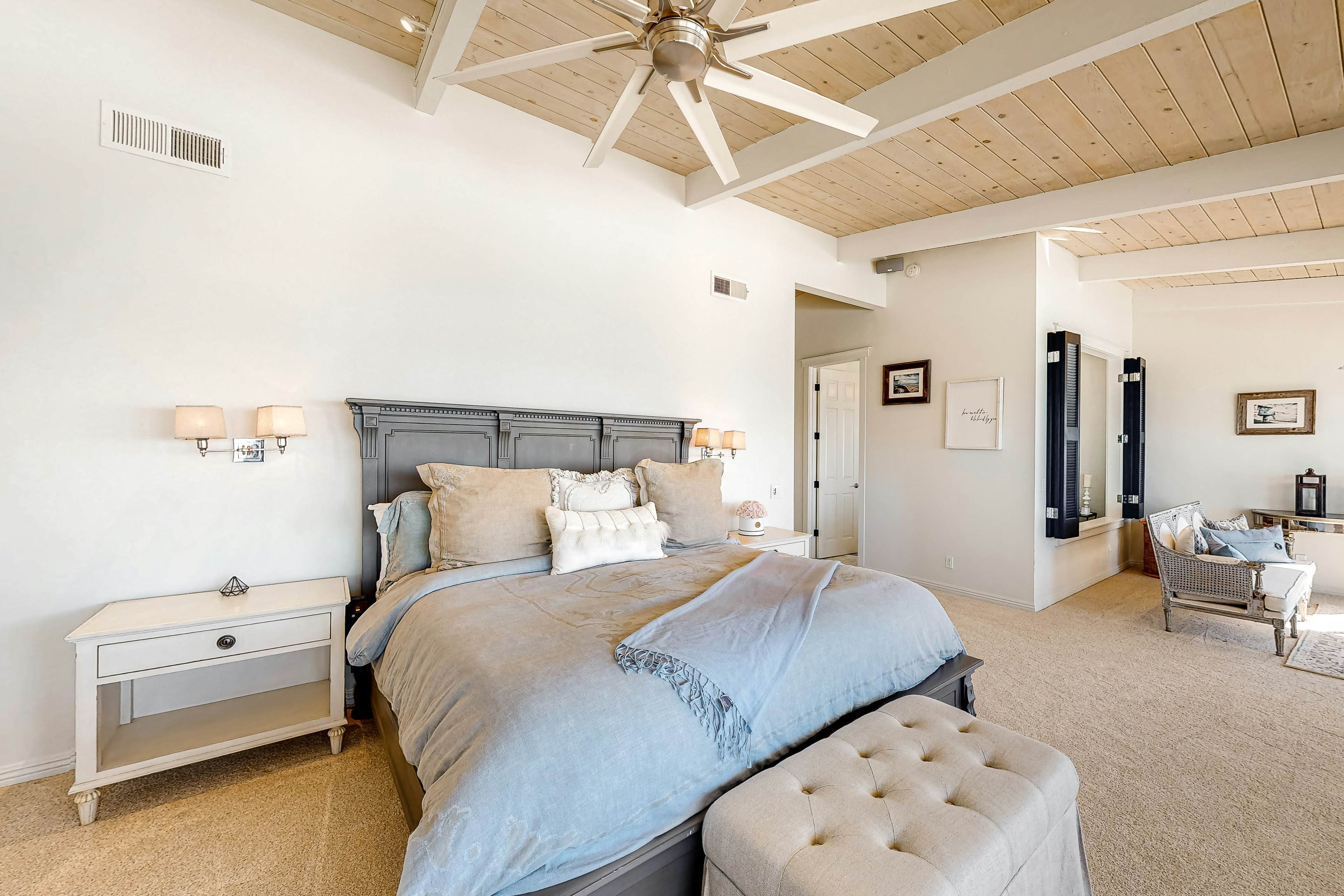 Pacific Ocean Paradise