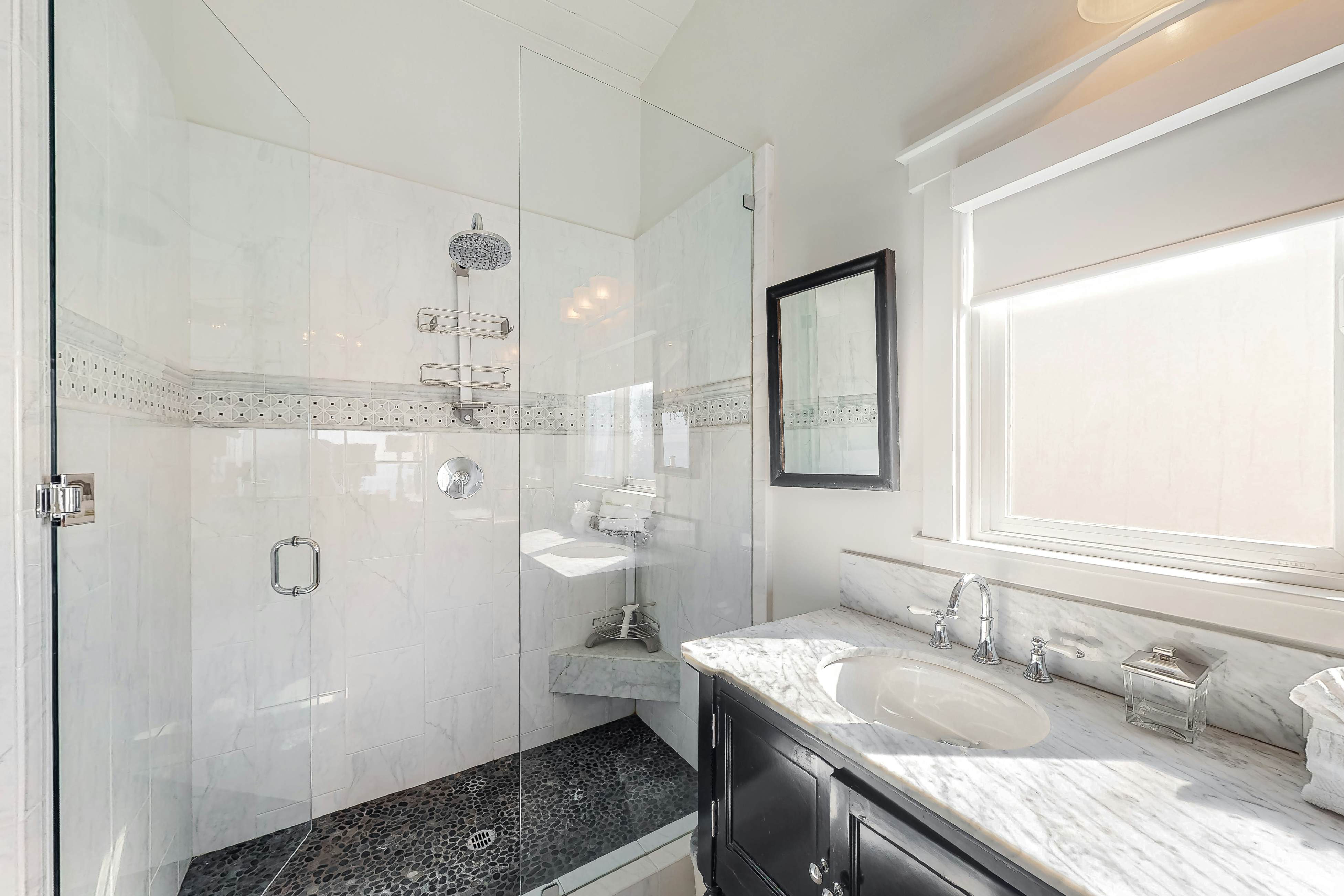 Pacific Ocean Paradise