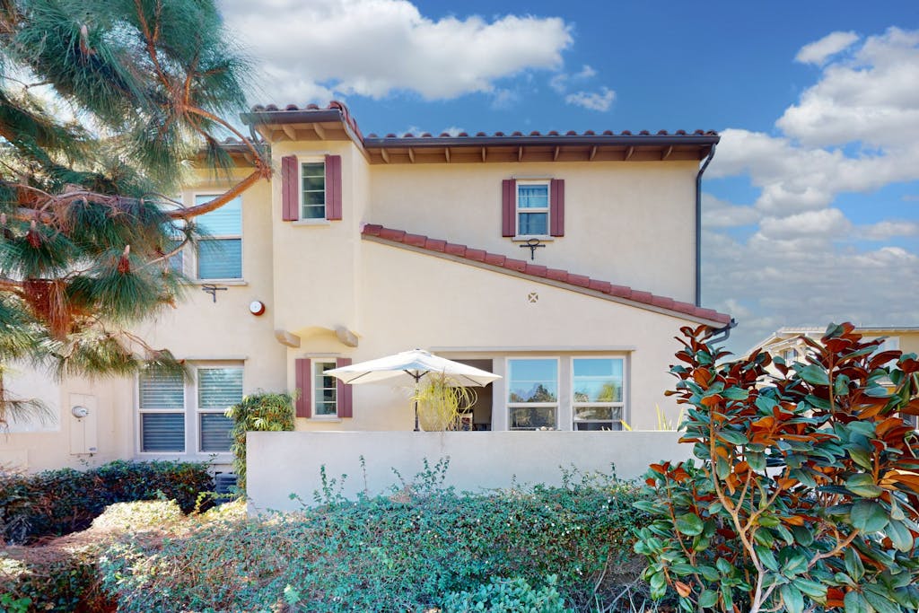 Leucadia Stonesteps Retreat - 30-Night Minimum