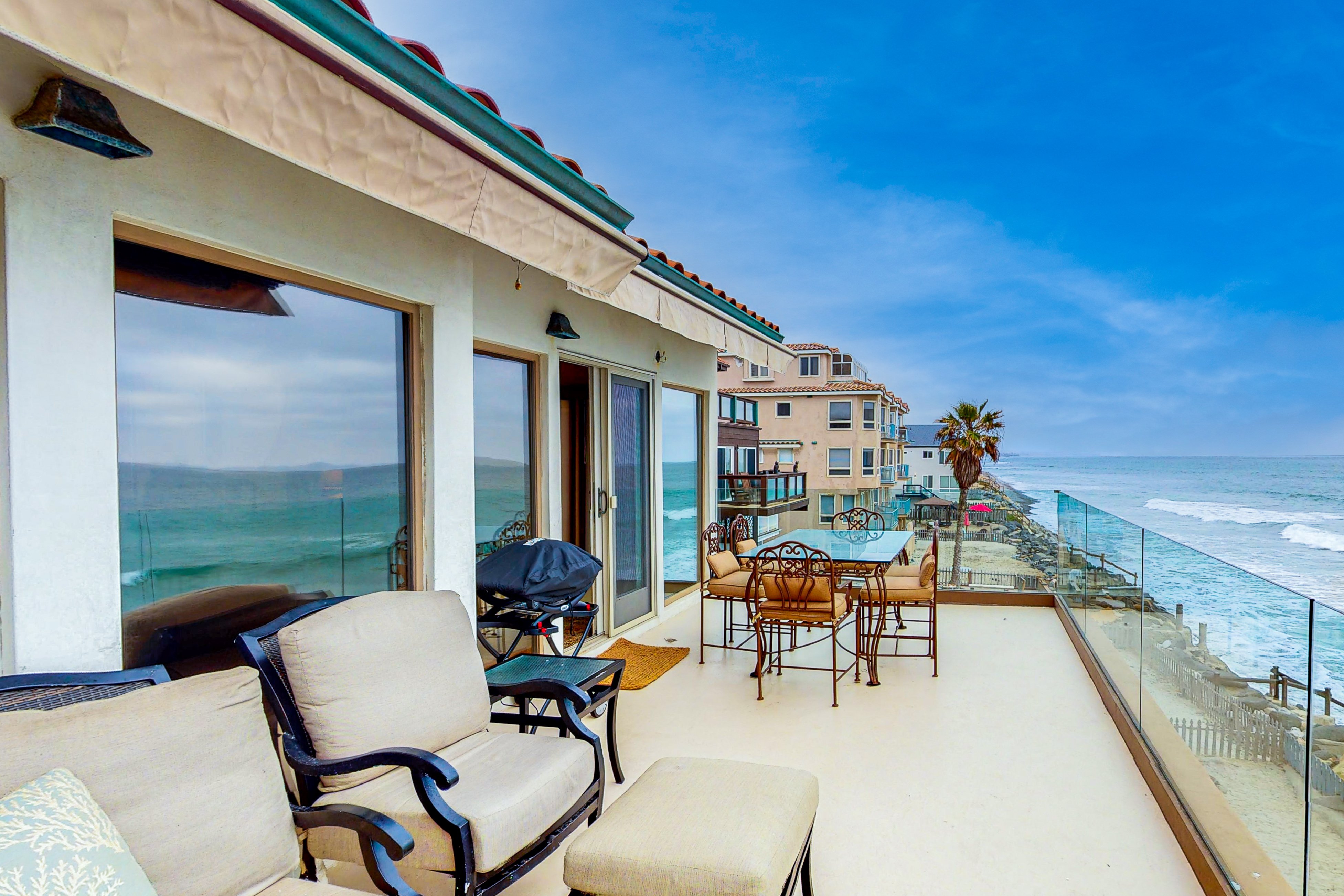 Luxury Oceanfront Home - Upper