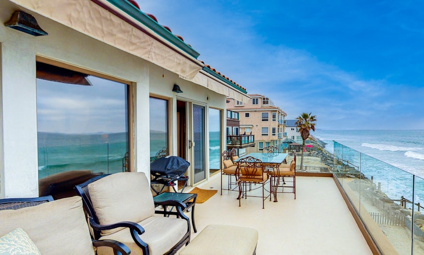 Luxury Oceanfront Home- Upper