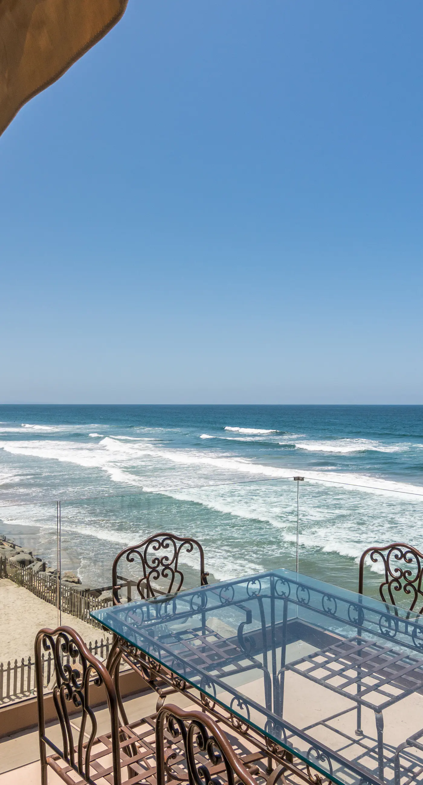 Luxury Oceanfront Home - Upper