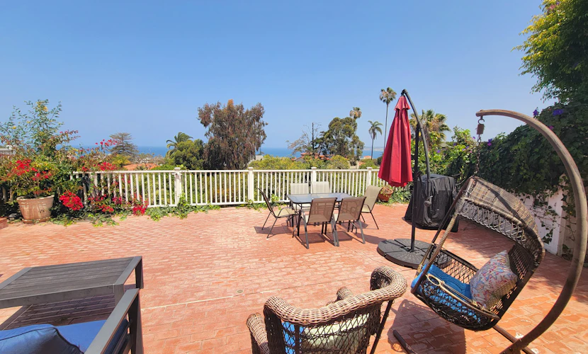 Casa Dolce Hillside Retreat