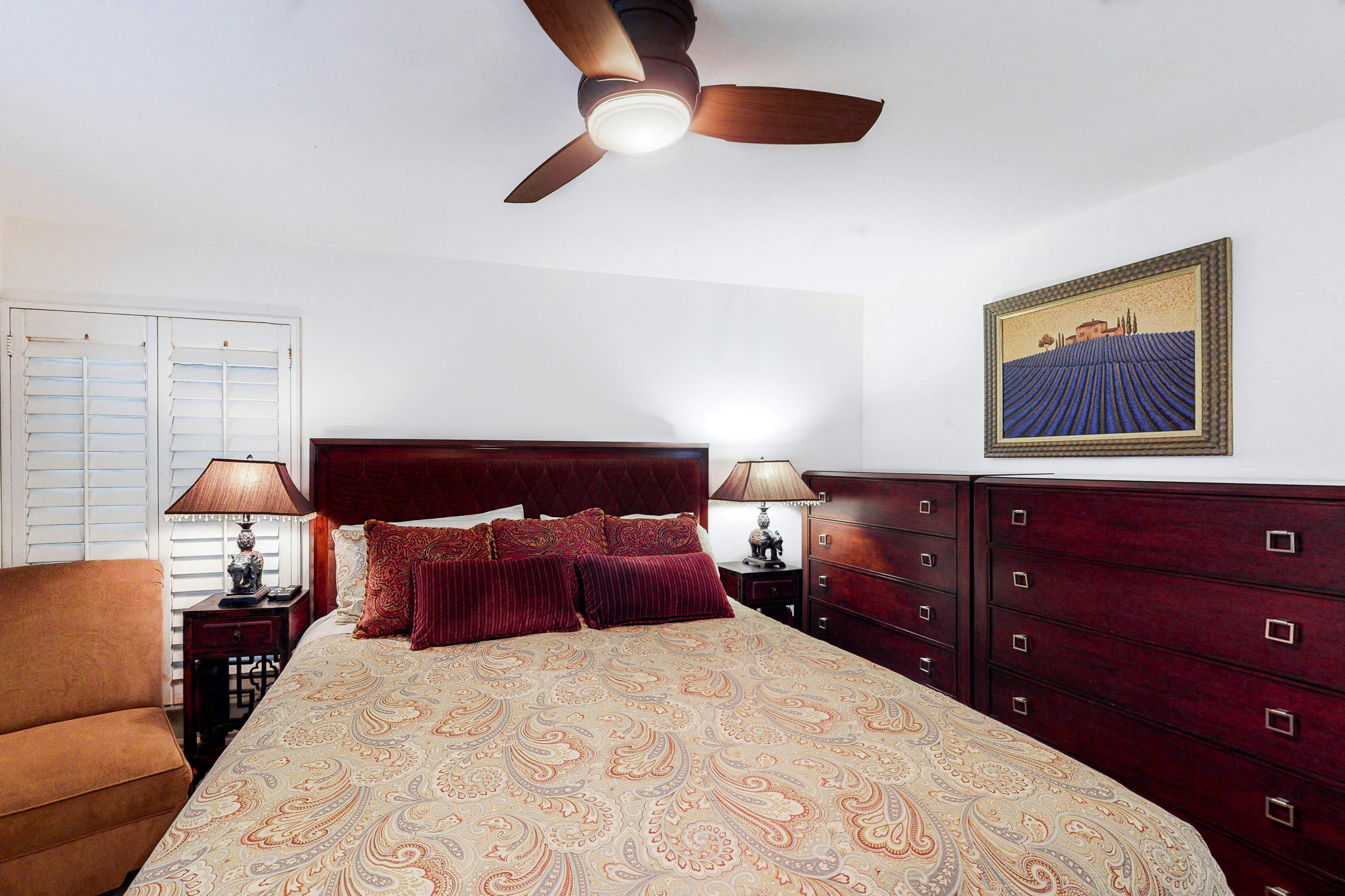 Luxury Beachfront Getaway - Main