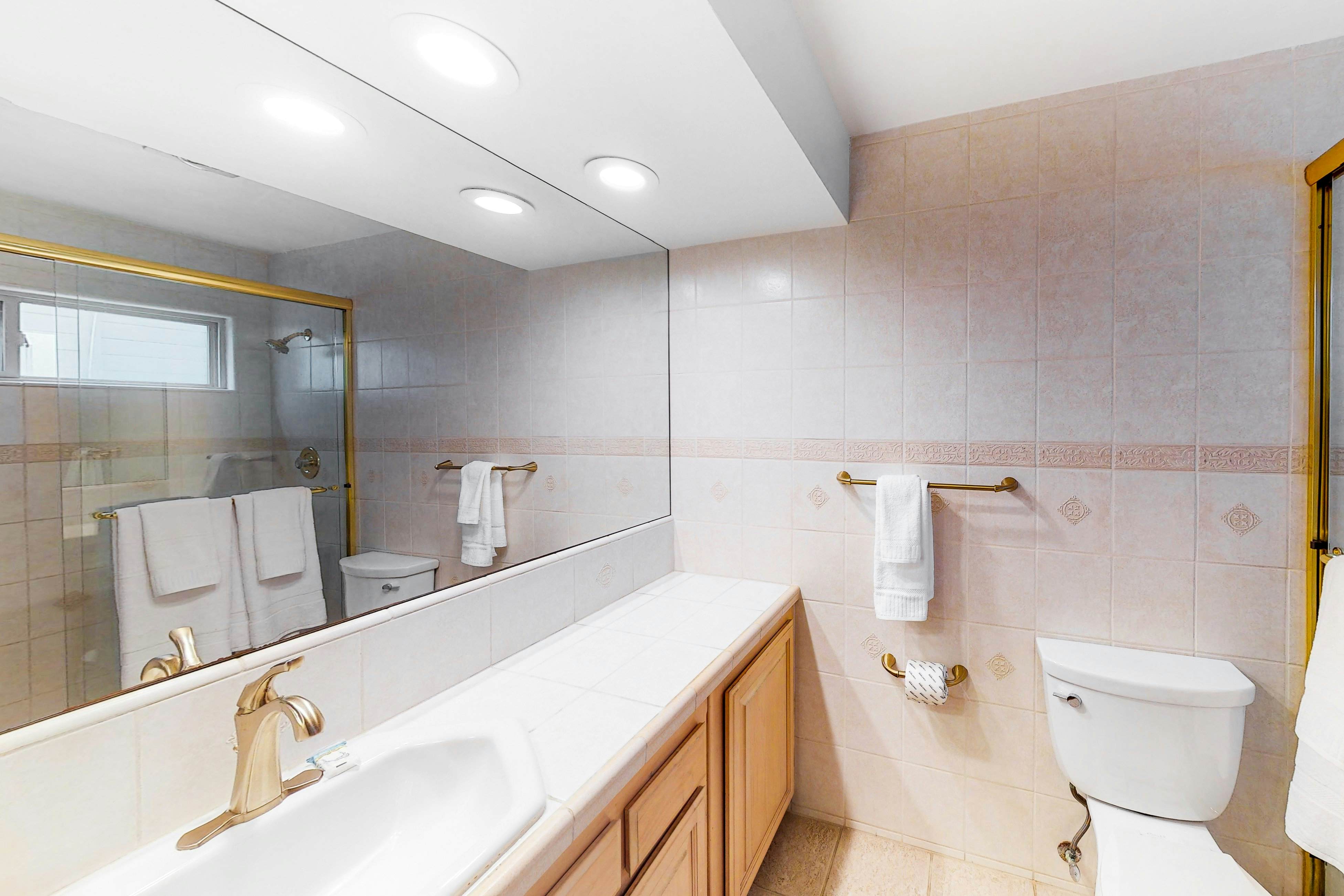 Luxury Beachfront Getaway - Main