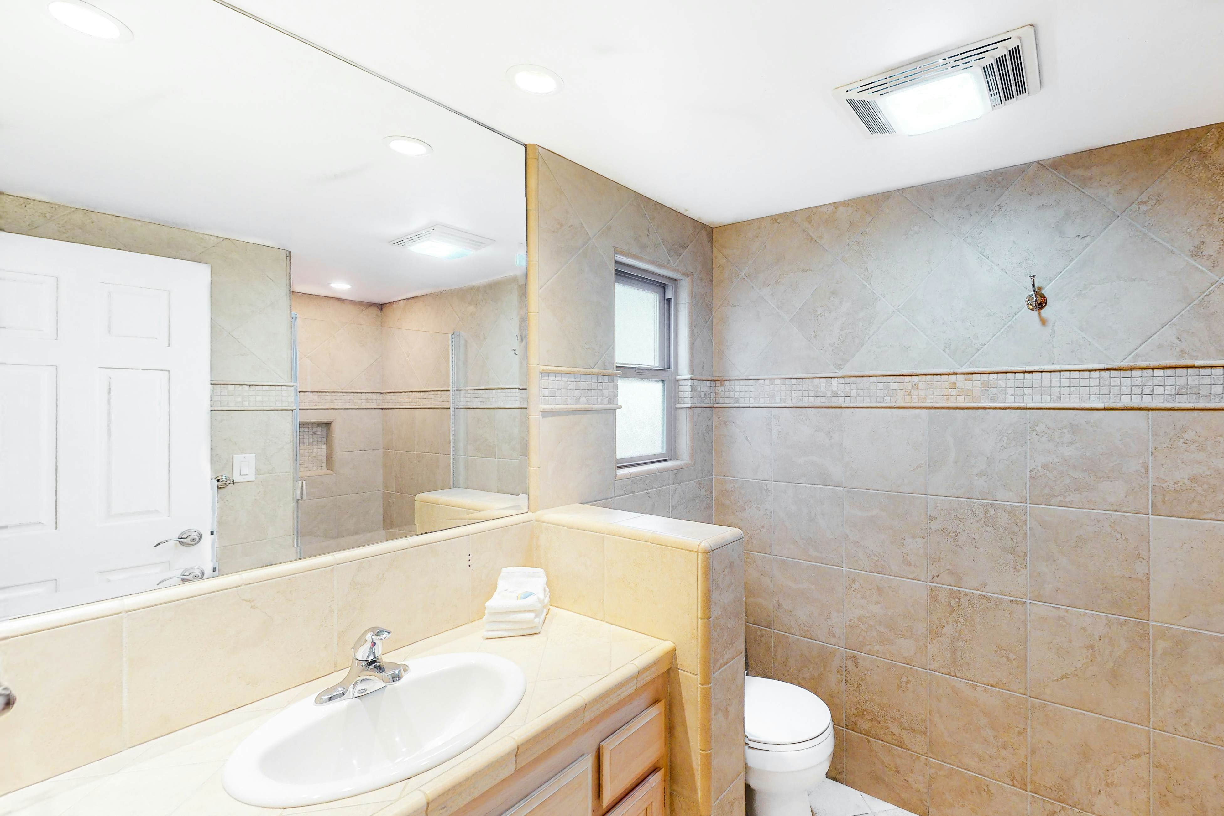 Luxury Beachfront Getaway - Main