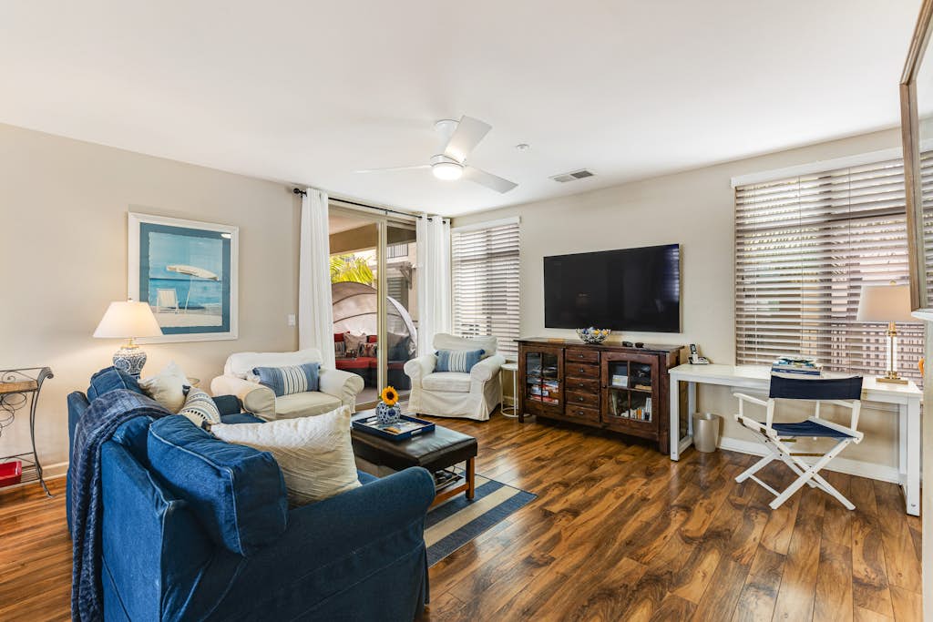 Seacliff Retreat - 30 Night Minimum