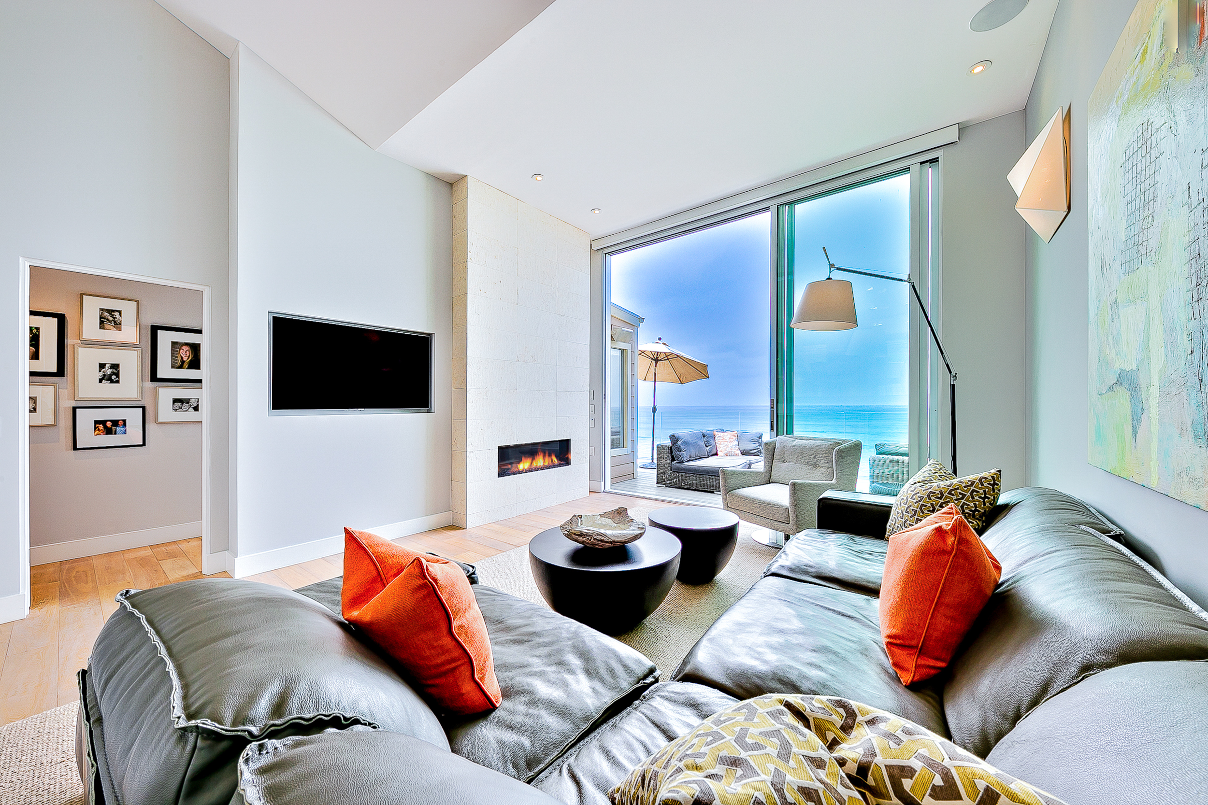 Seabluffe Ocean Spray: Sweeping Ocean-view condo near famous beaches - heated pool & tennis