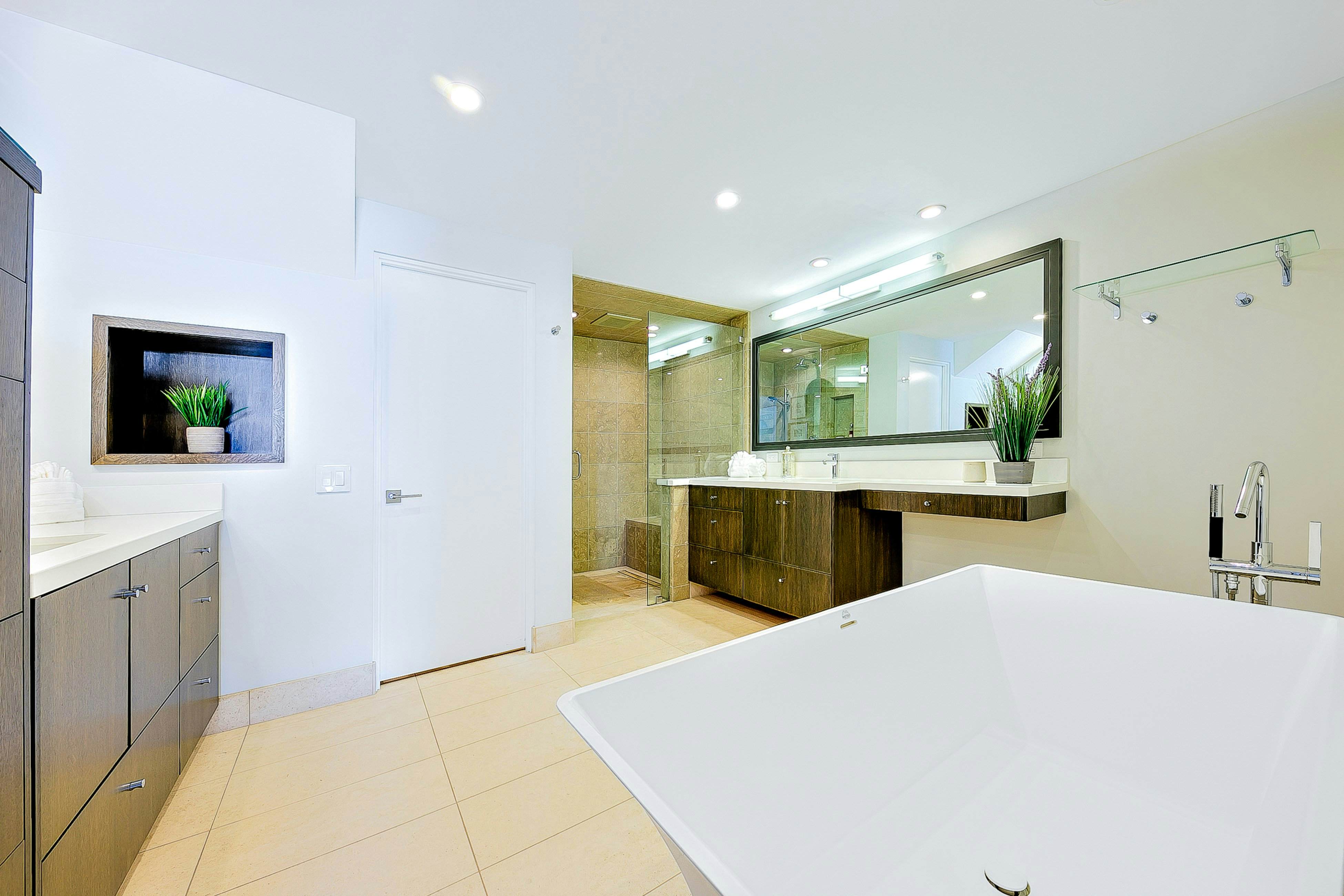 Seabluffe Ocean Spray