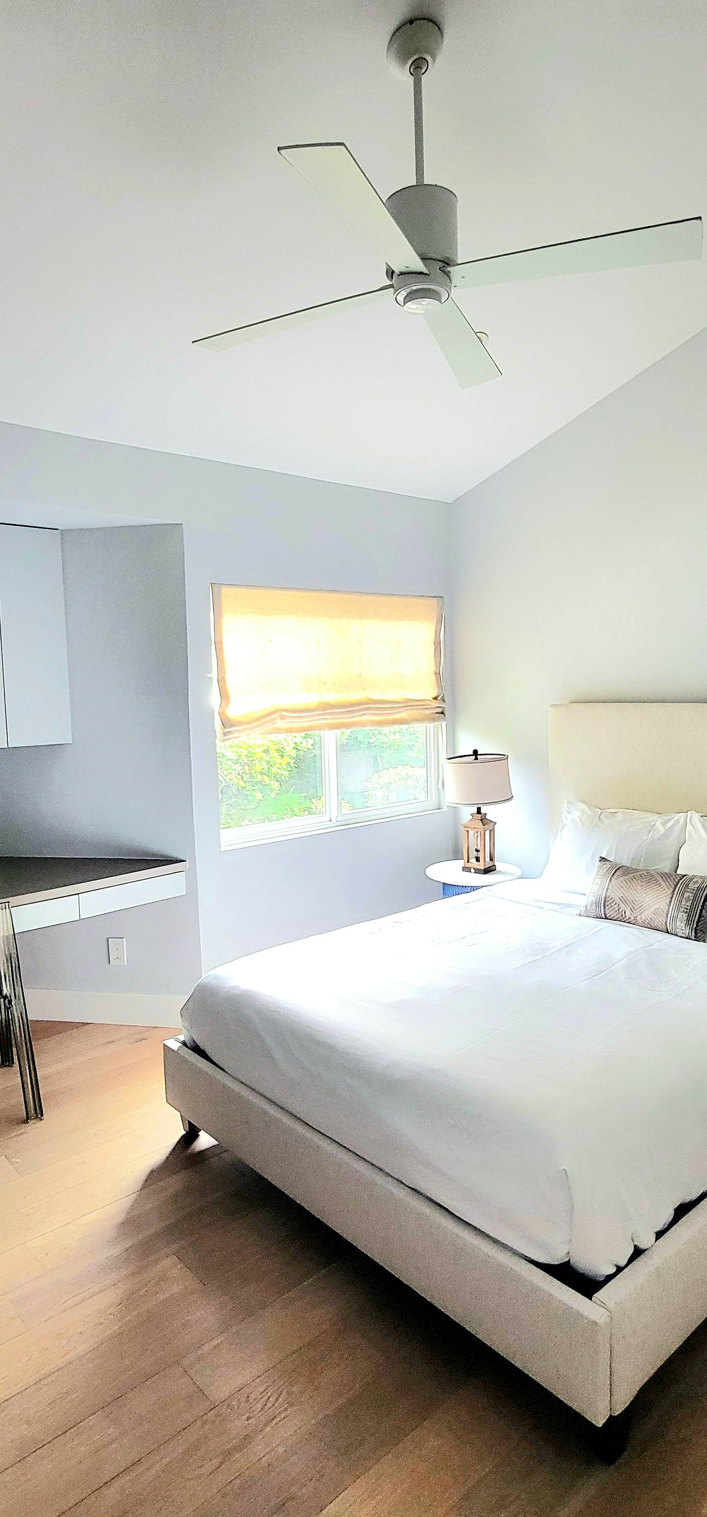 Seabluffe Ocean Spray