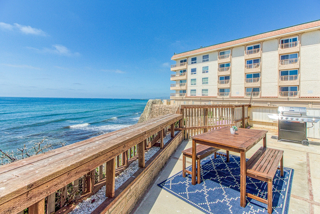 Ocean Beach Cliffs Sanctuary