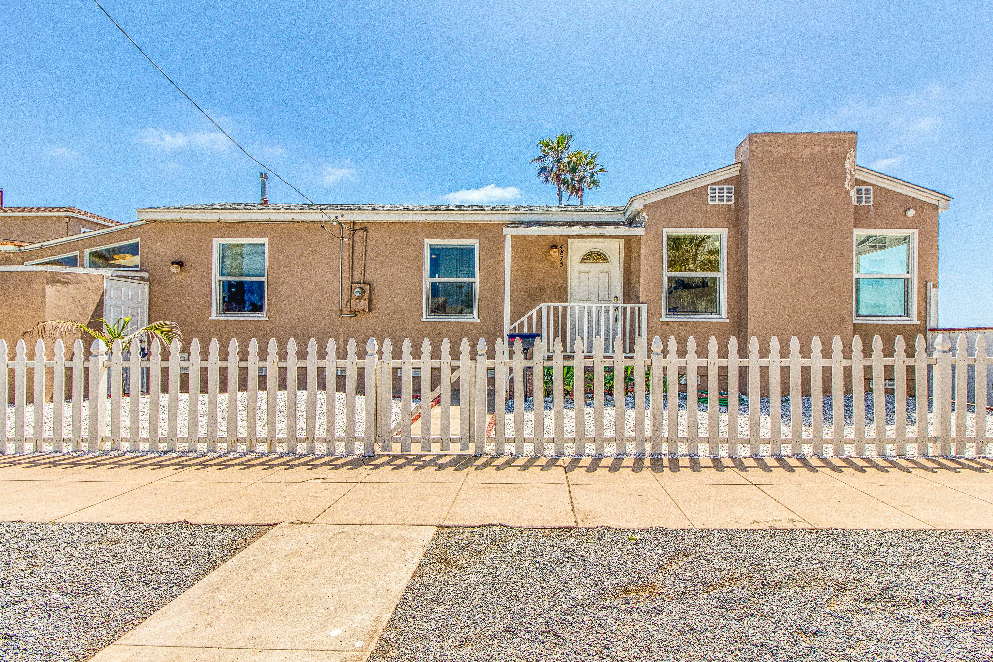 Ocean Beach Cliffs Sanctuary
