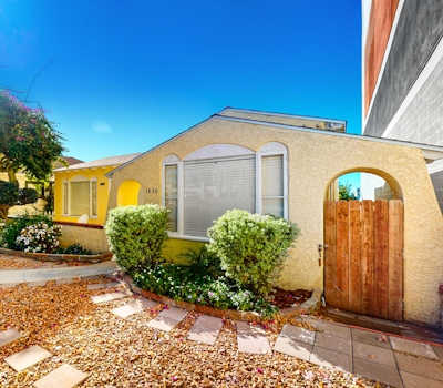 Little Italy Charmer