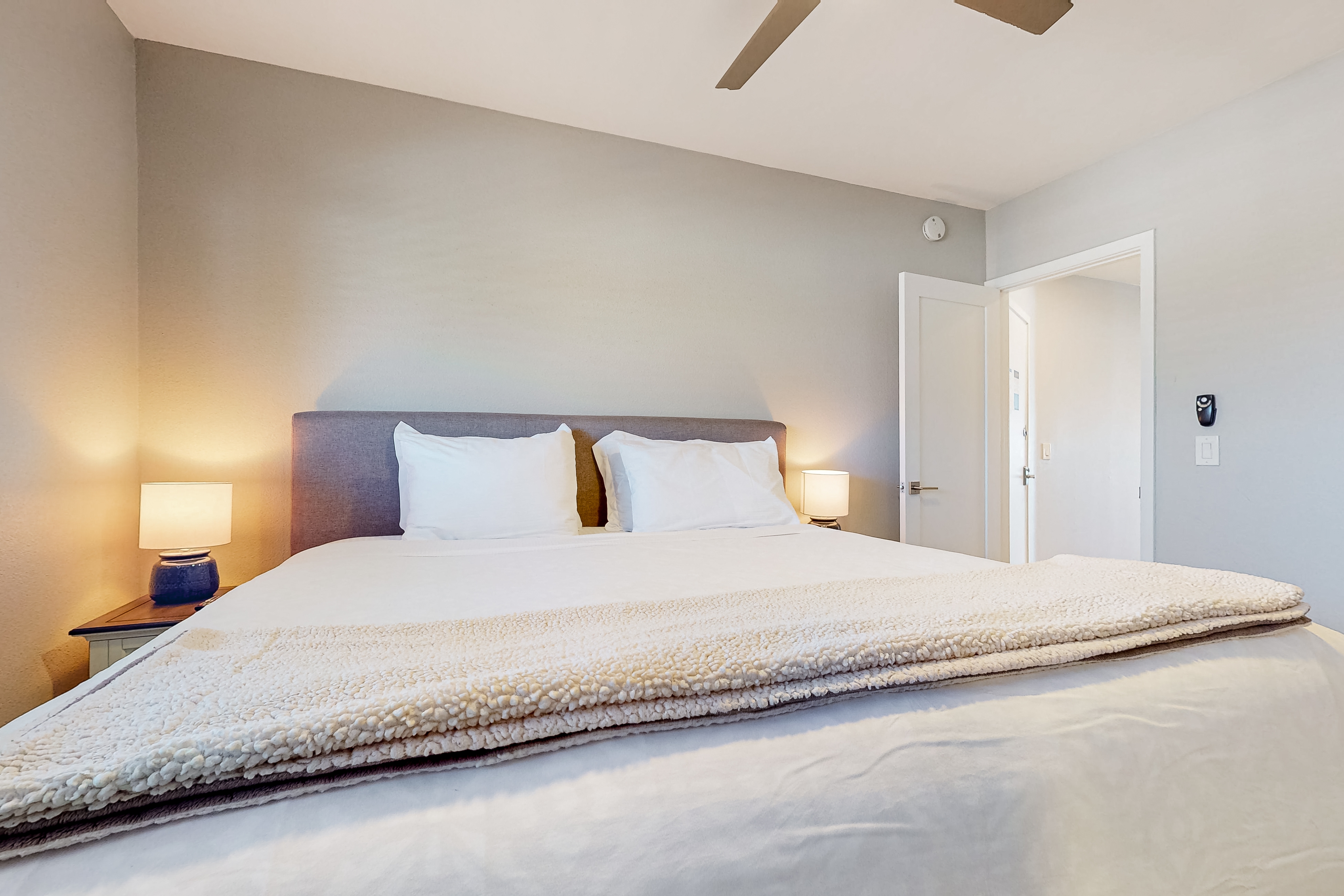 Blue Wave Penthouse Oceanview