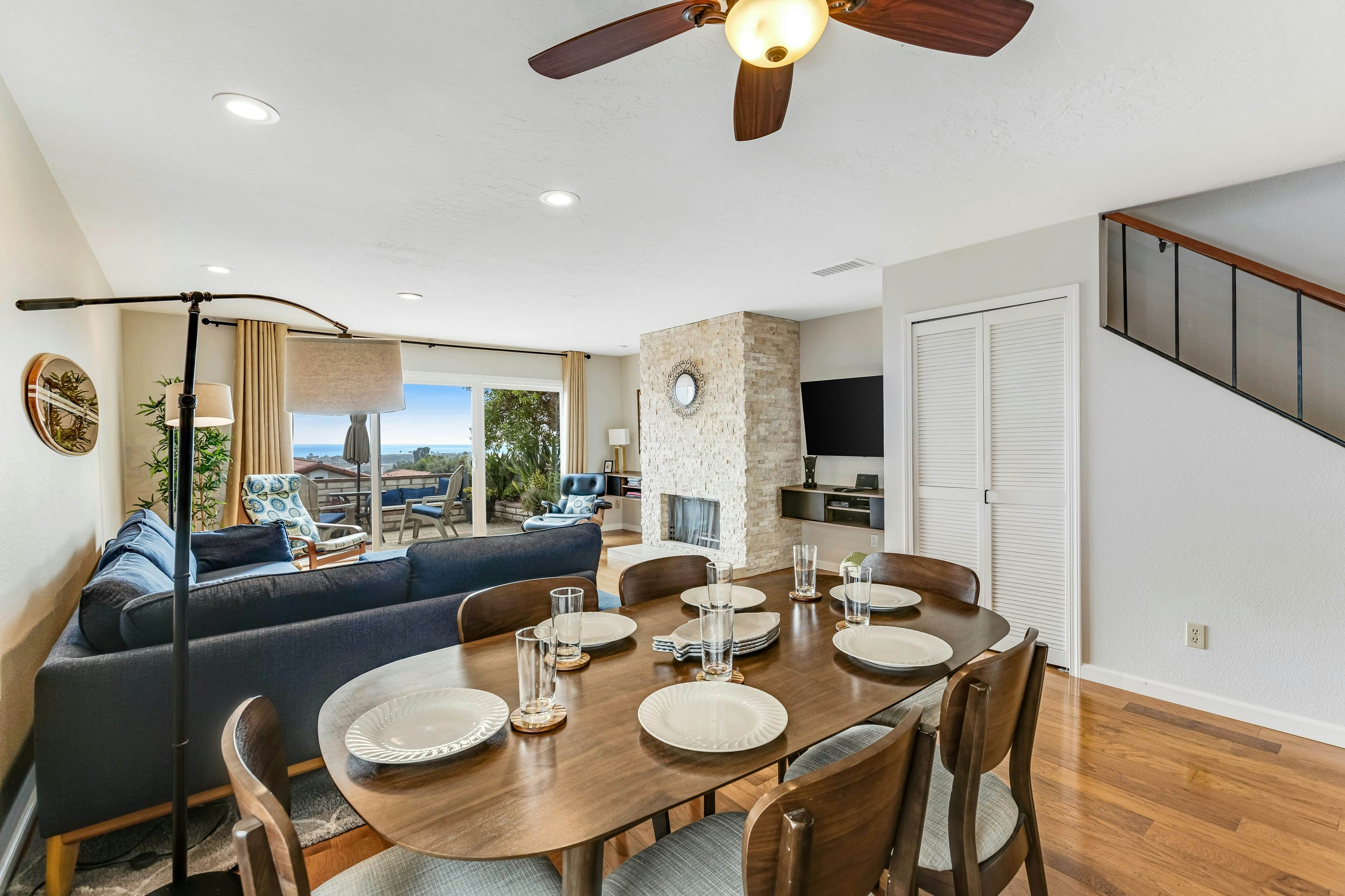 Clover Pacific Views