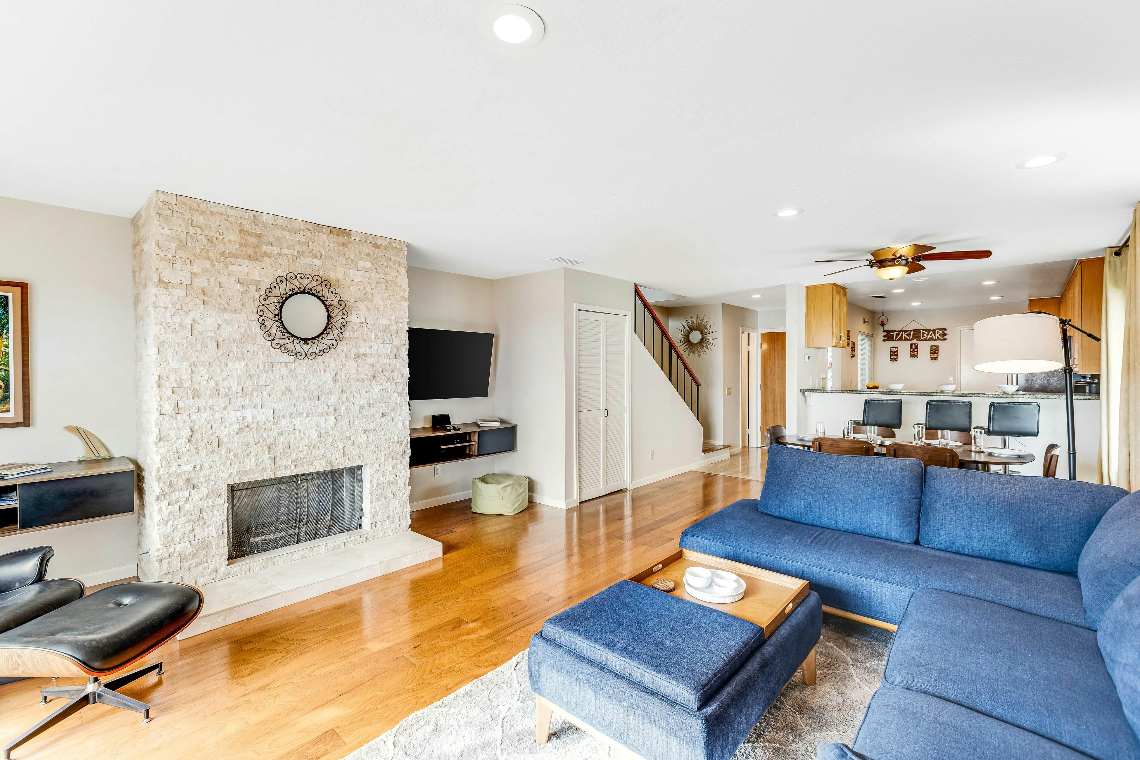 Clover Pacific Views