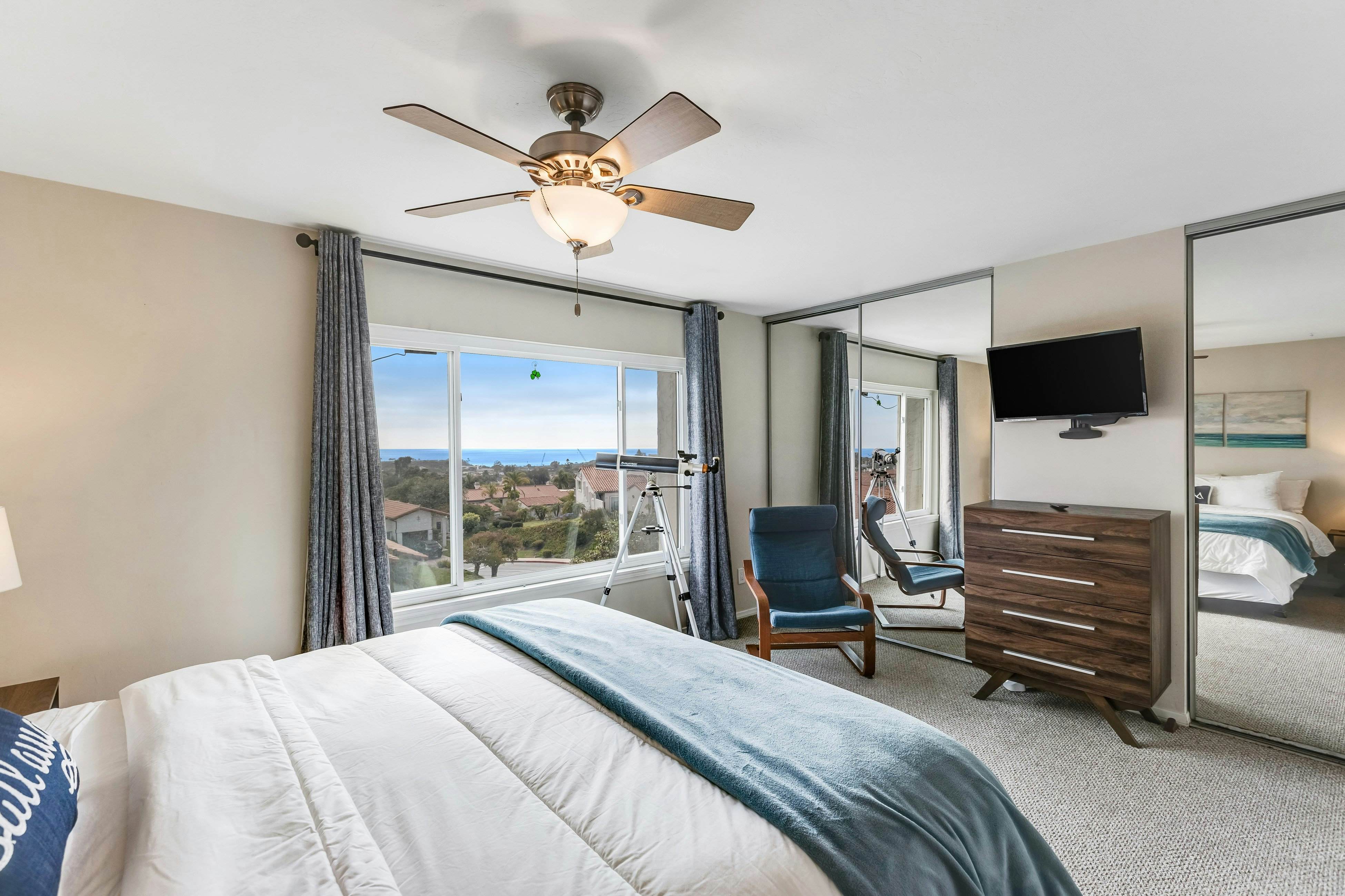 Clover Pacific Views