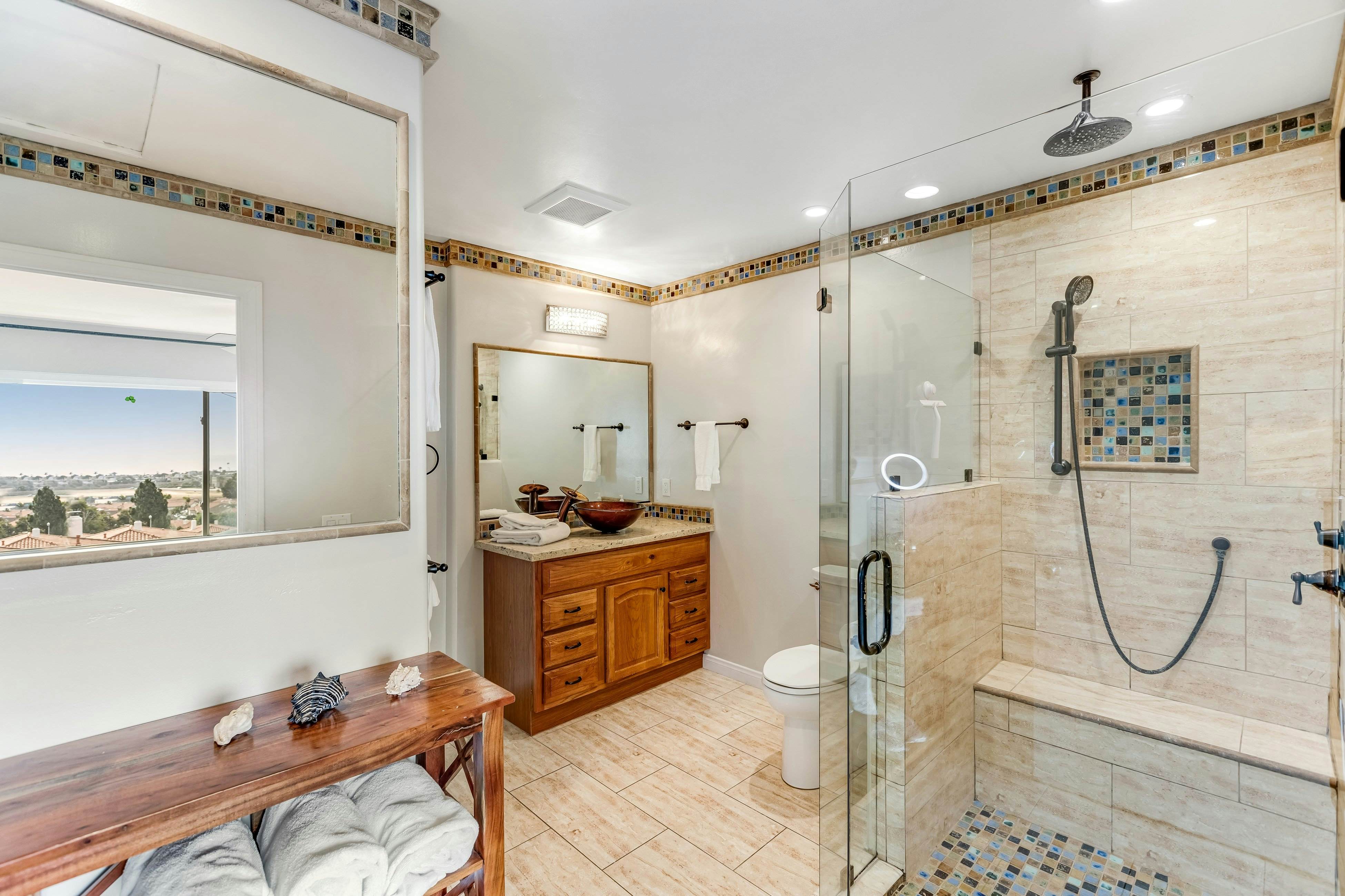 Clover Pacific Views