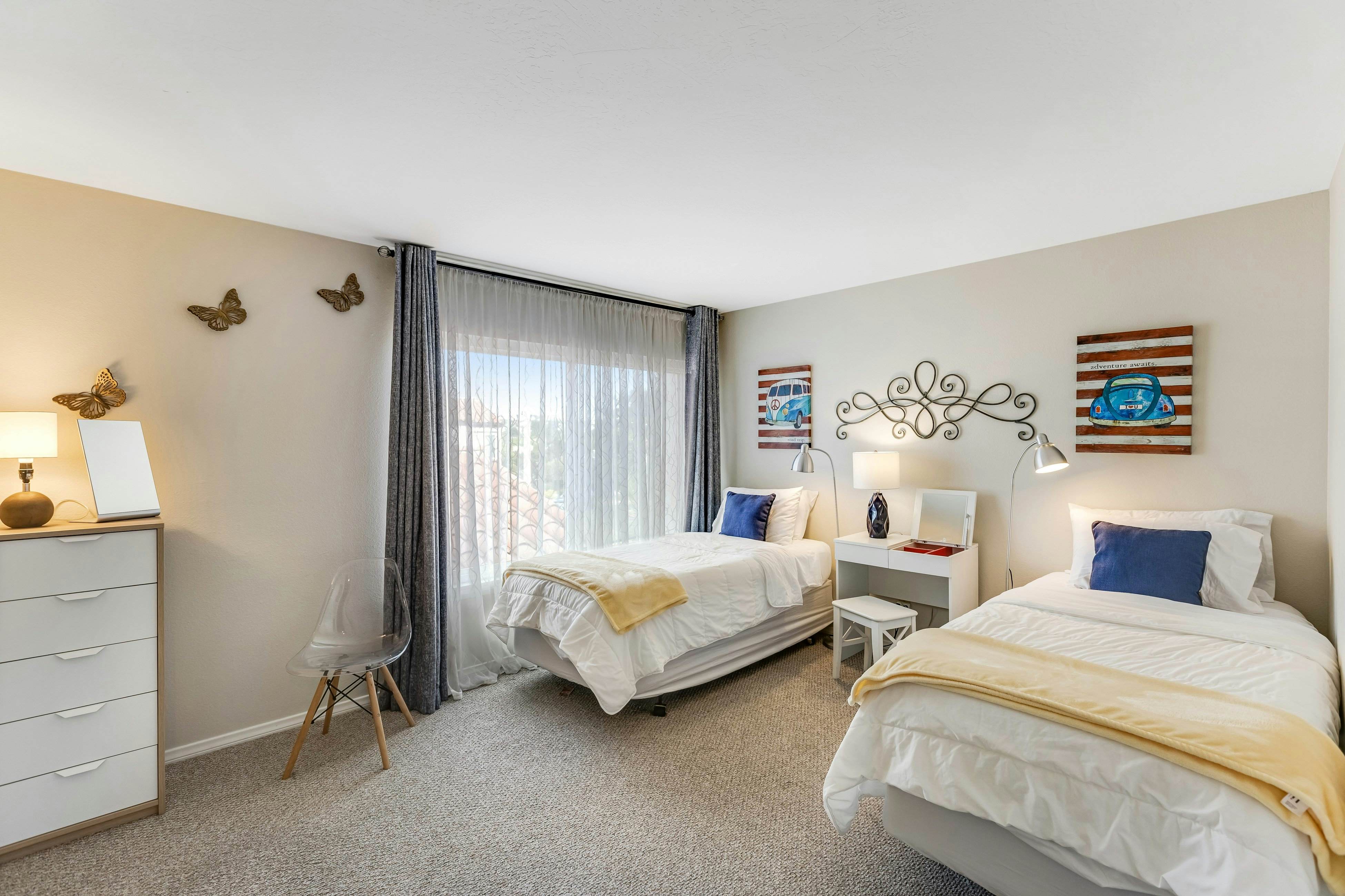 Clover Pacific Views