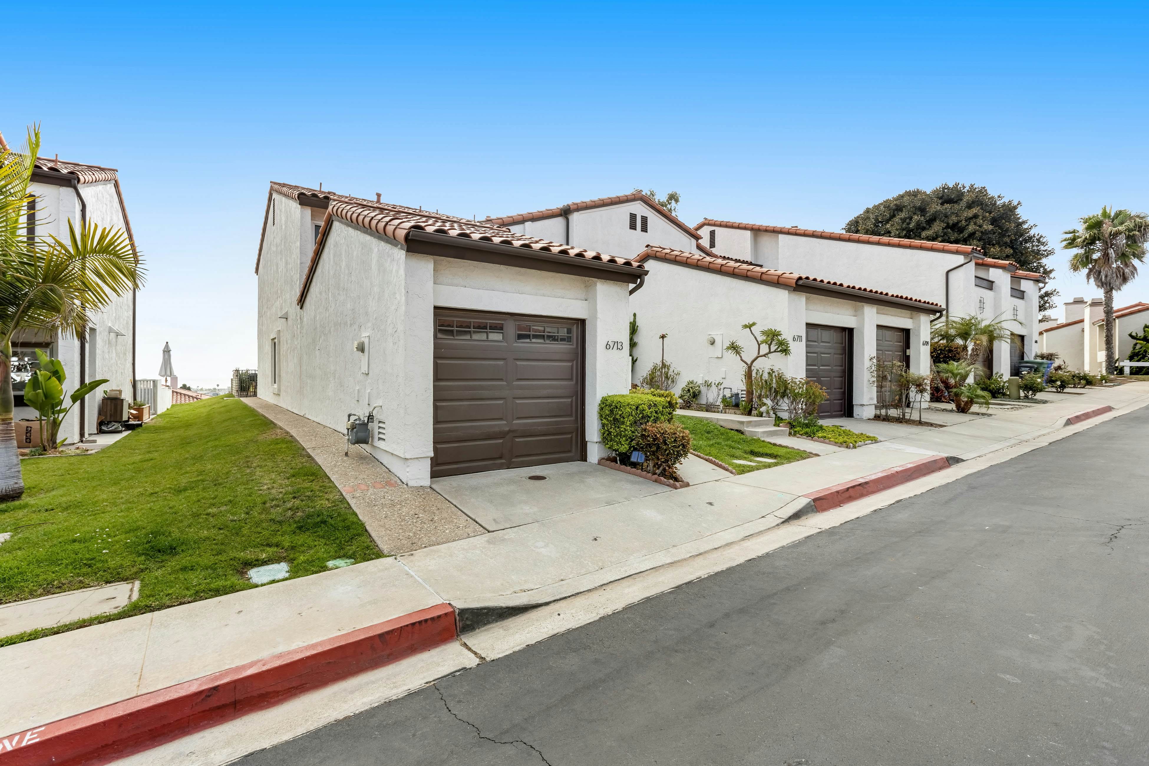 Clover Pacific Views