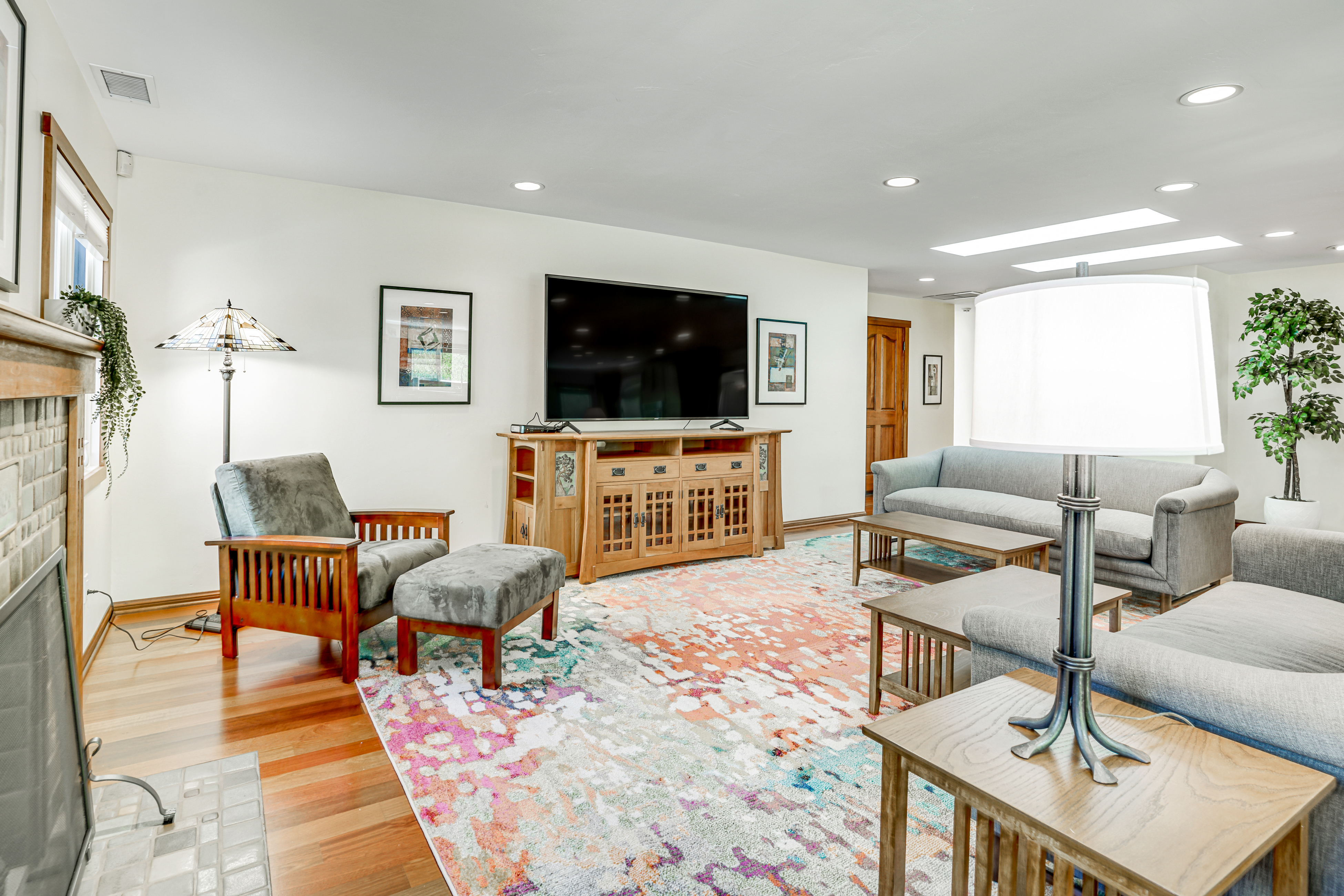 Hillcraft House Fantastic coastal home