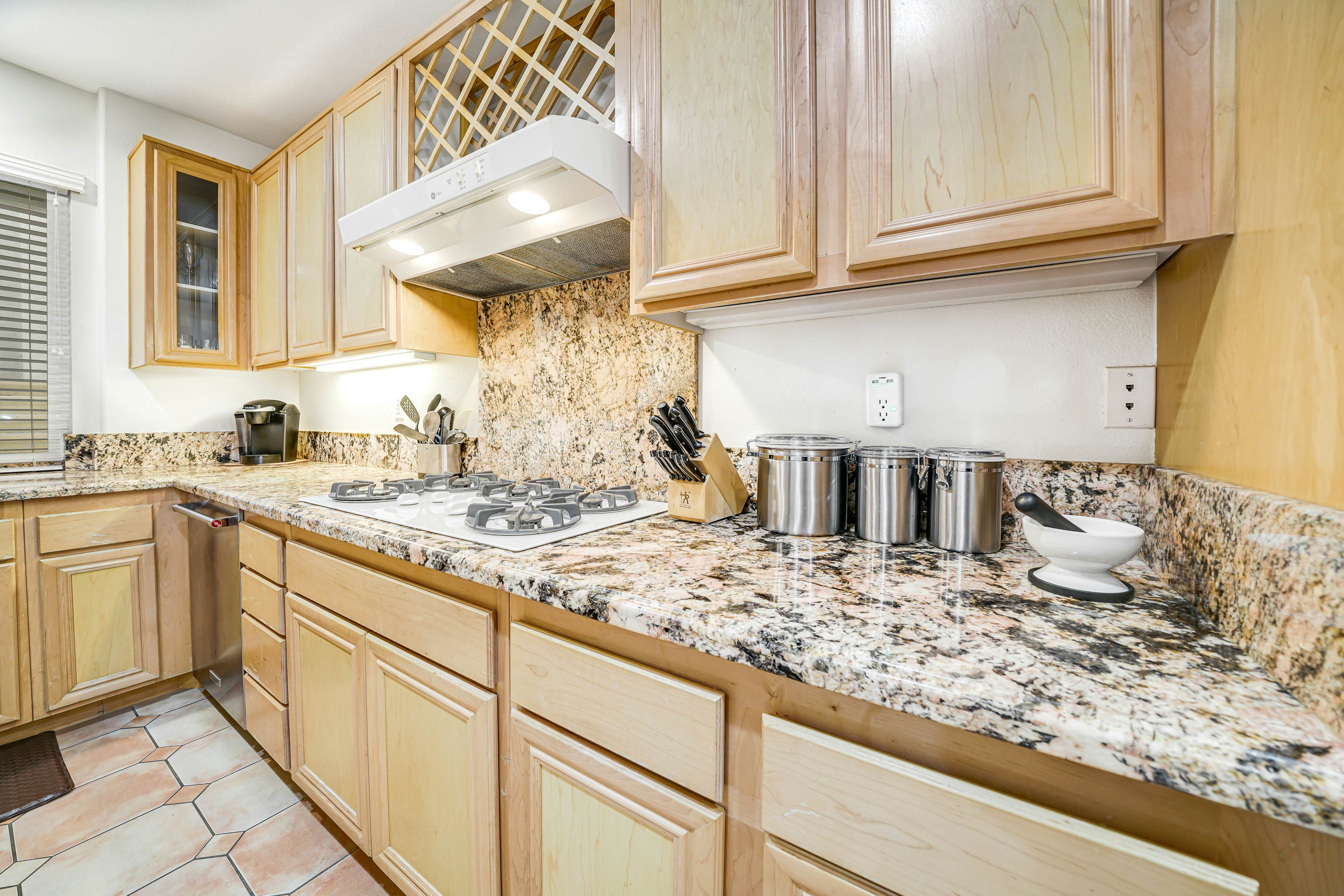 Ocean Pointe Getaway