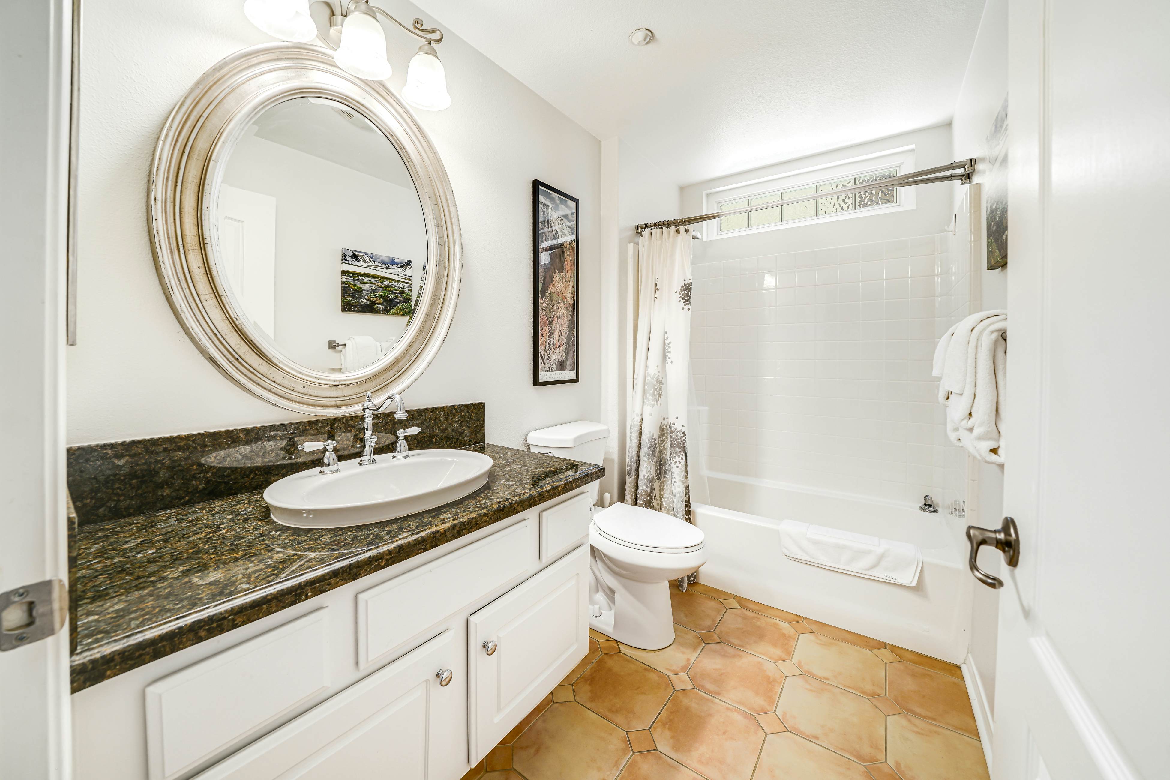 Ocean Pointe Getaway