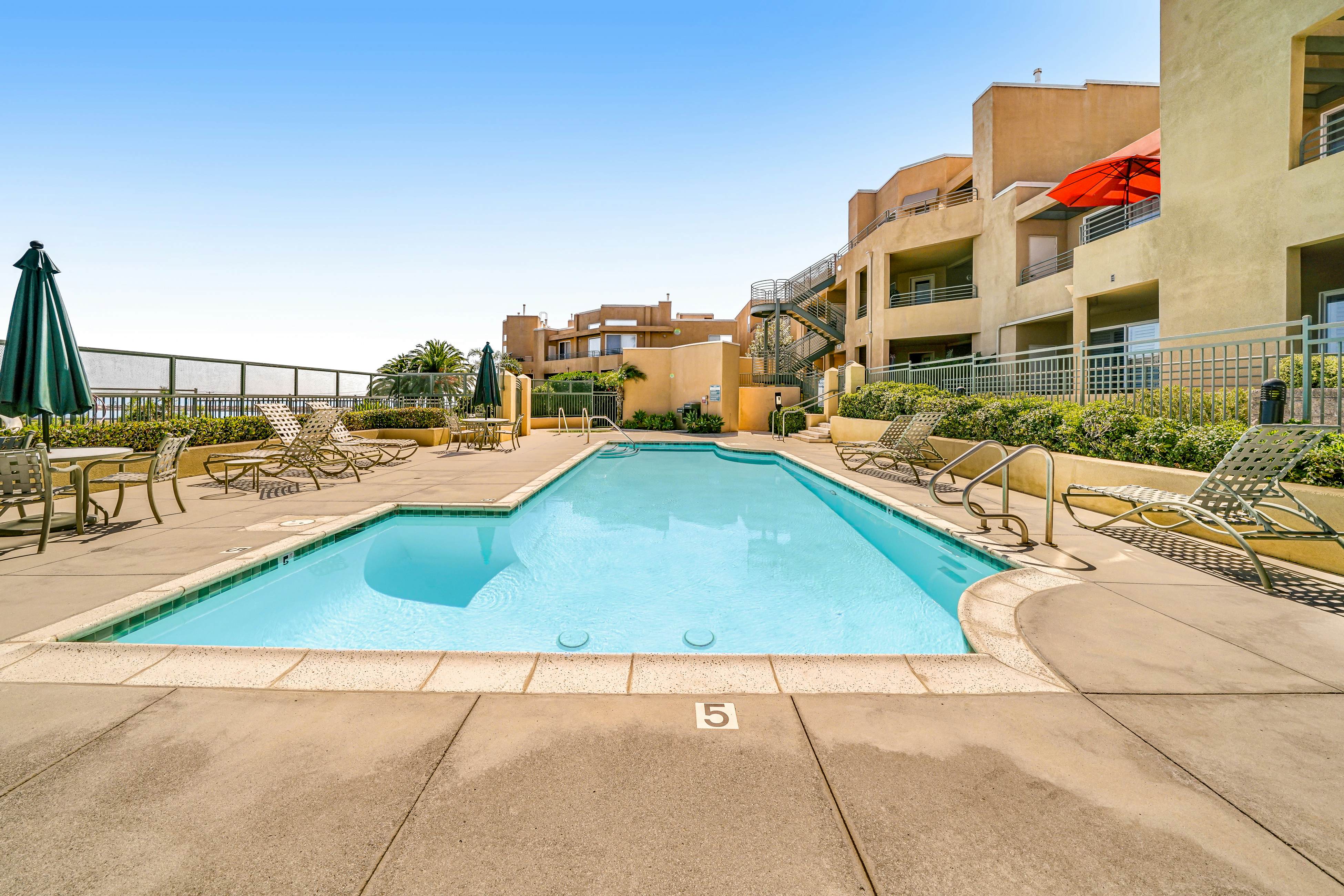 Ocean Pointe Getaway