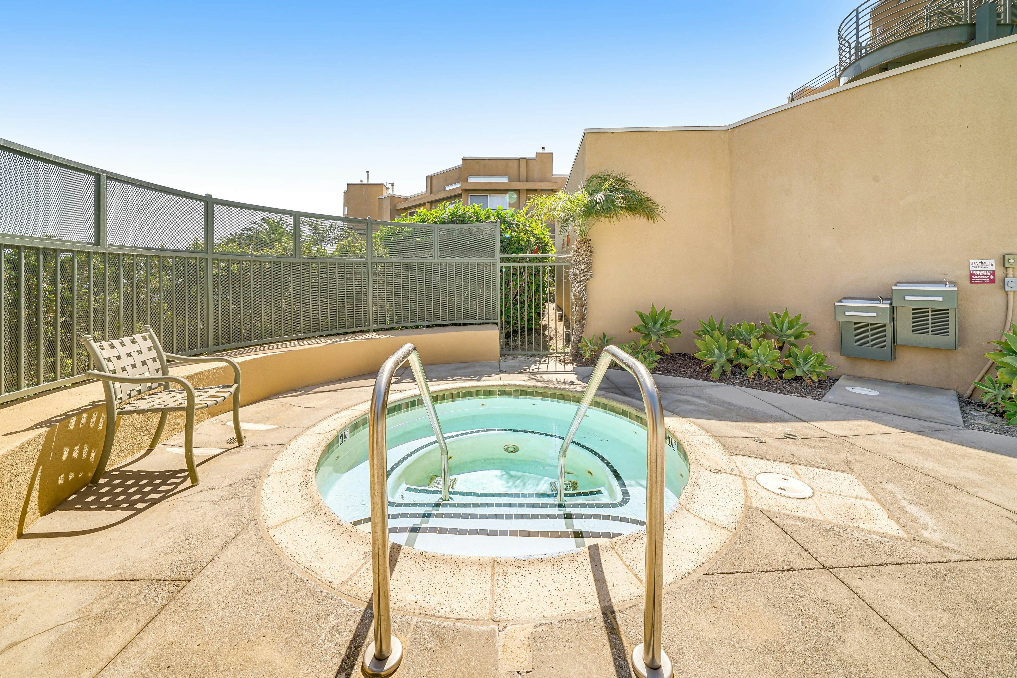 Ocean Pointe Getaway