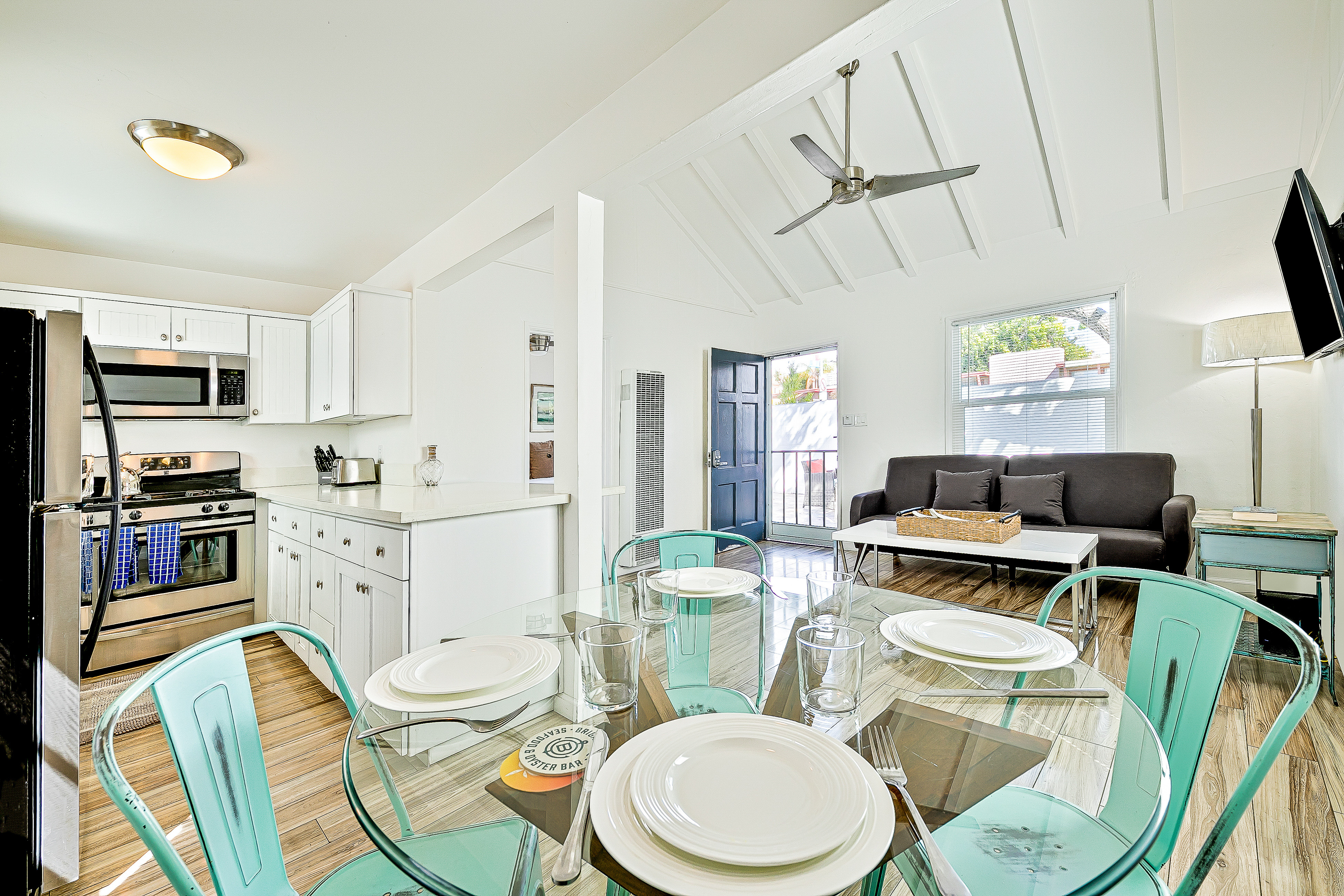 La Jolla Beach Retreat Compound 4BR