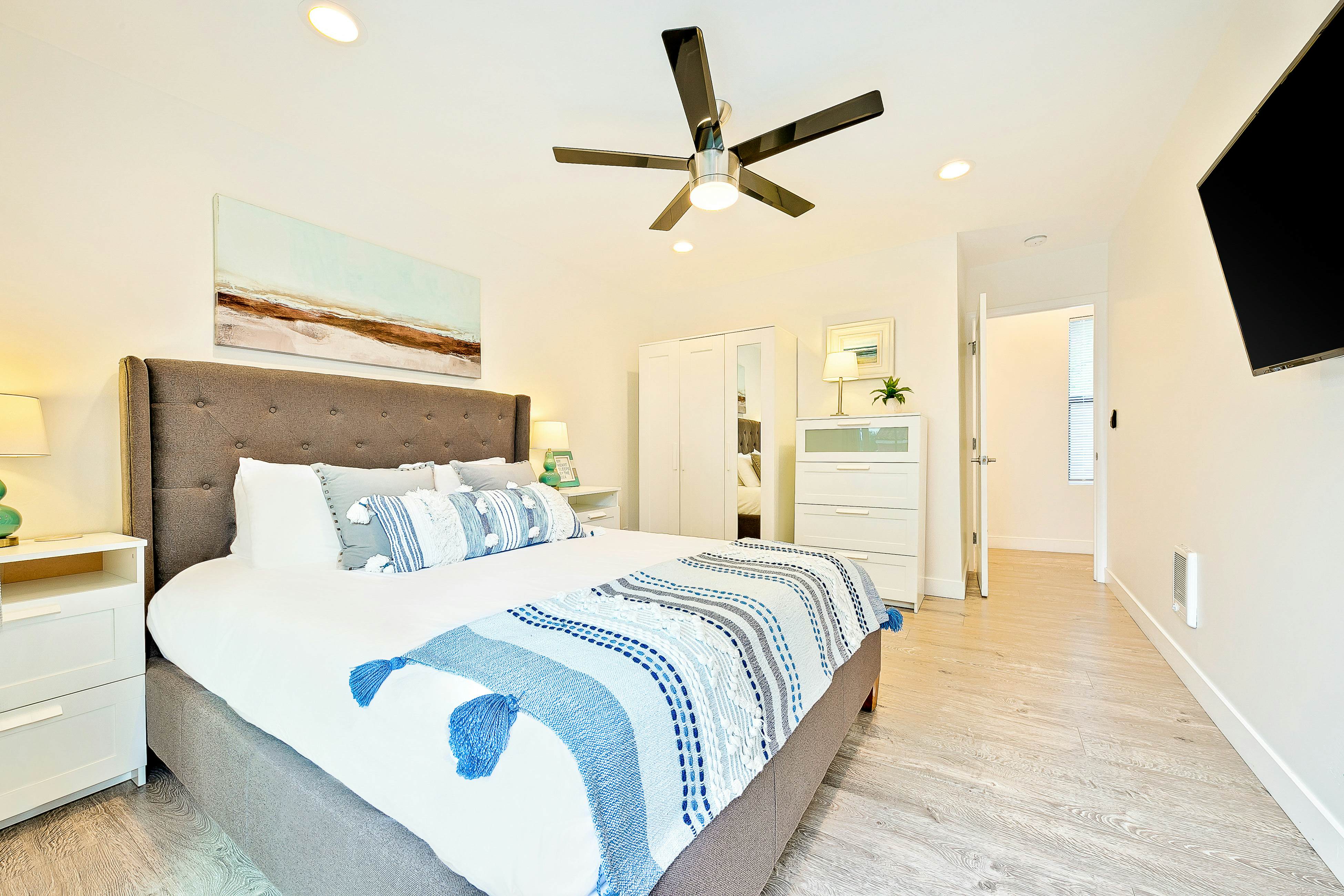 La Jolla Beach Retreat Compound