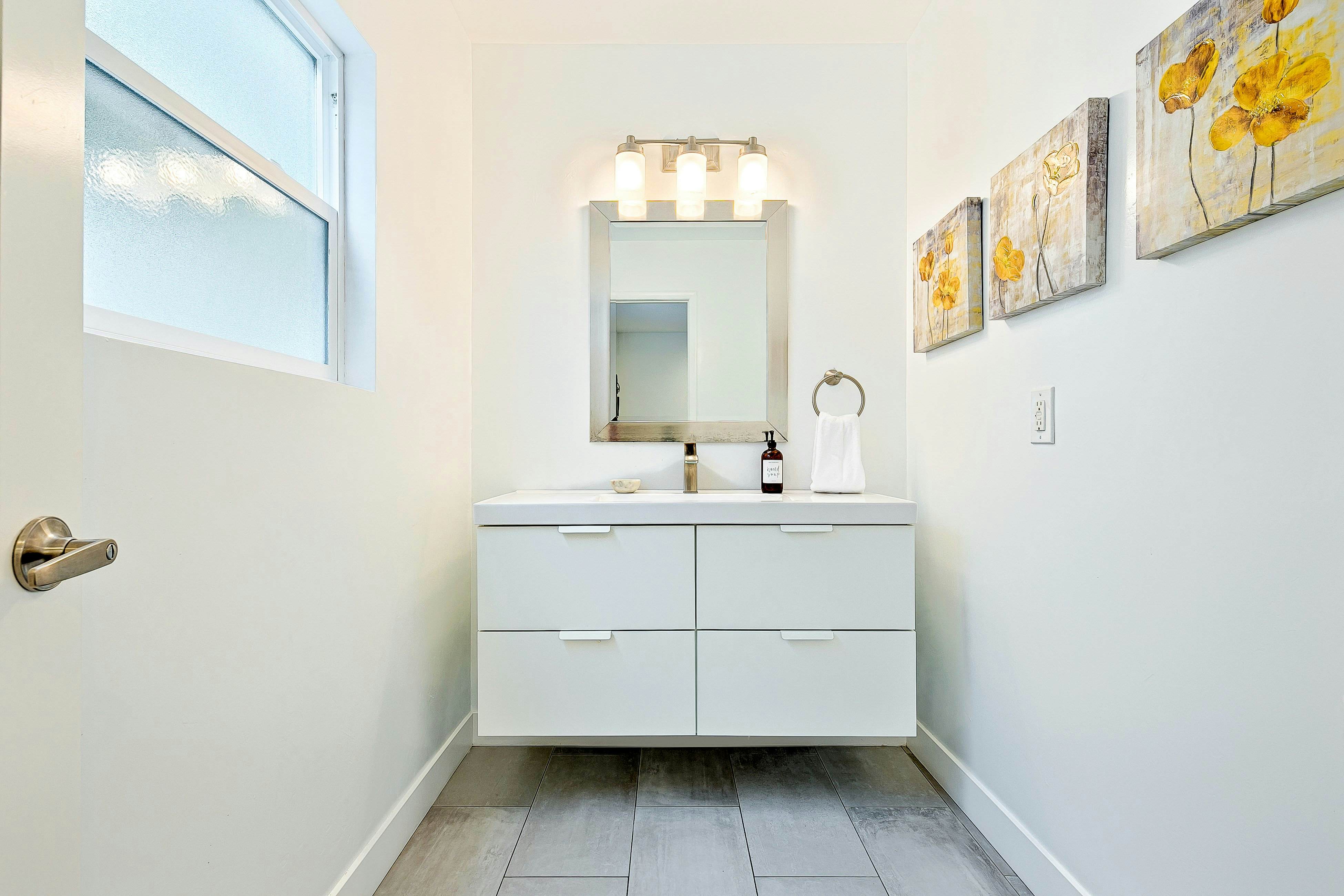 La Jolla Beach Retreat Compound