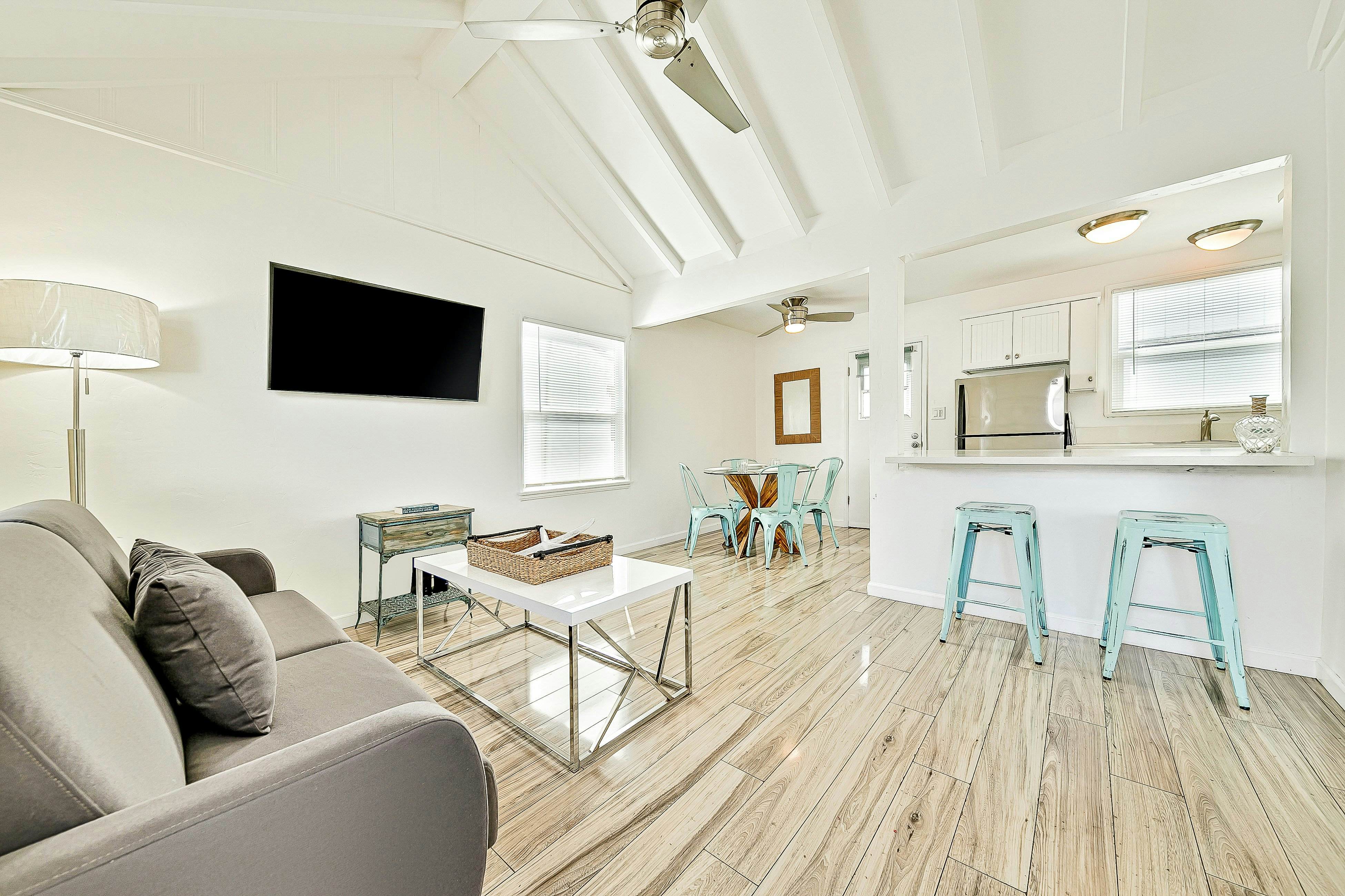 La Jolla Beach Retreat Compound