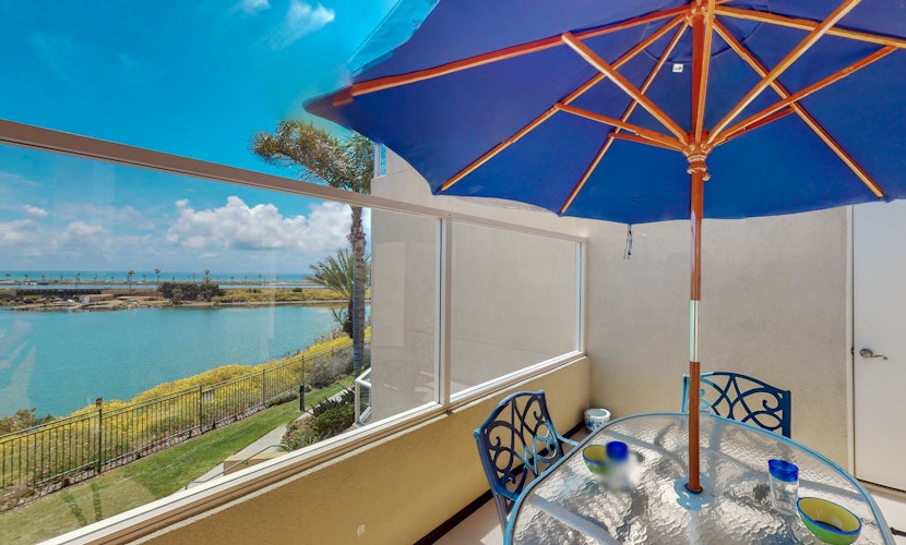 Lagoon Sunrise 205 - 30-Night Minimum