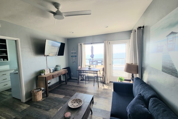 3009 Ocean St B Oceanfront