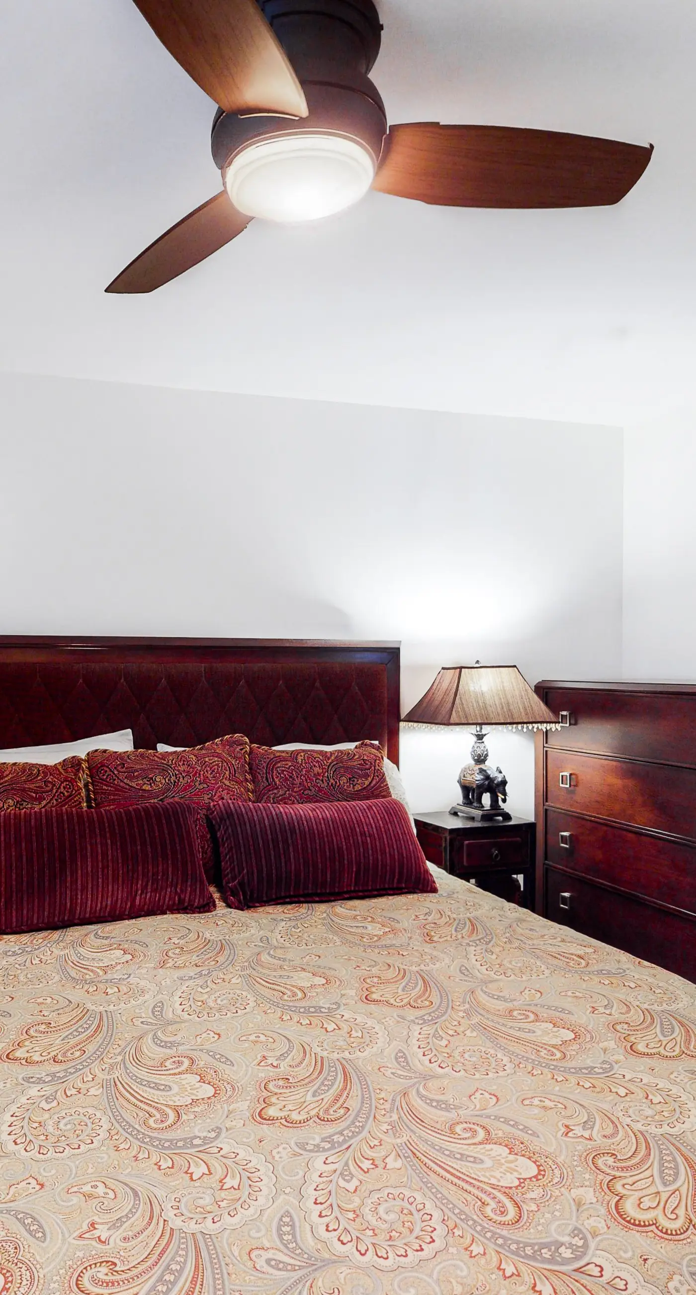 Luxury Oceanfront Home - Lower