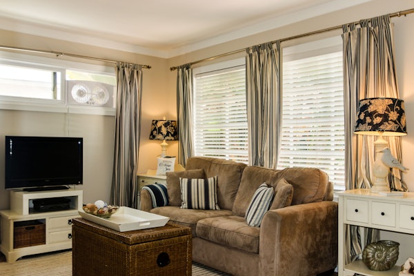 La Jolla Cottage Cozy & Charming Cottage w/ a Private Patio - Just Steps from the Beach