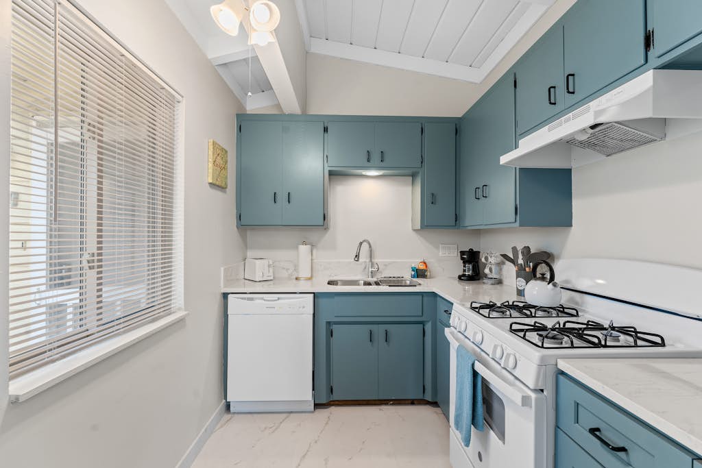 Sweet Sunset Studio Charming Condo