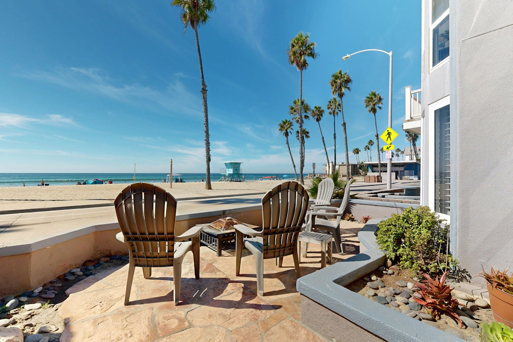 The Strand Oasis