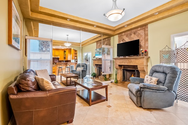 The Shangri-La of La Jolla