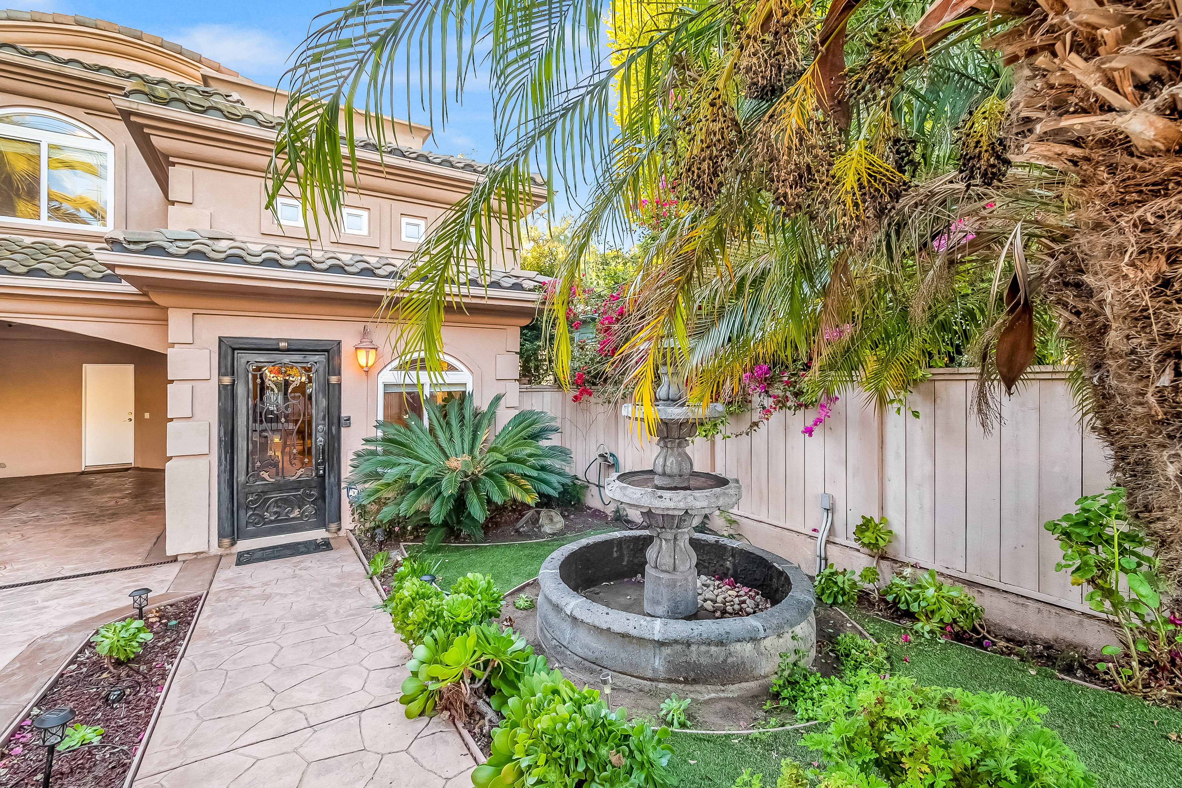 The Shangri-La of La Jolla